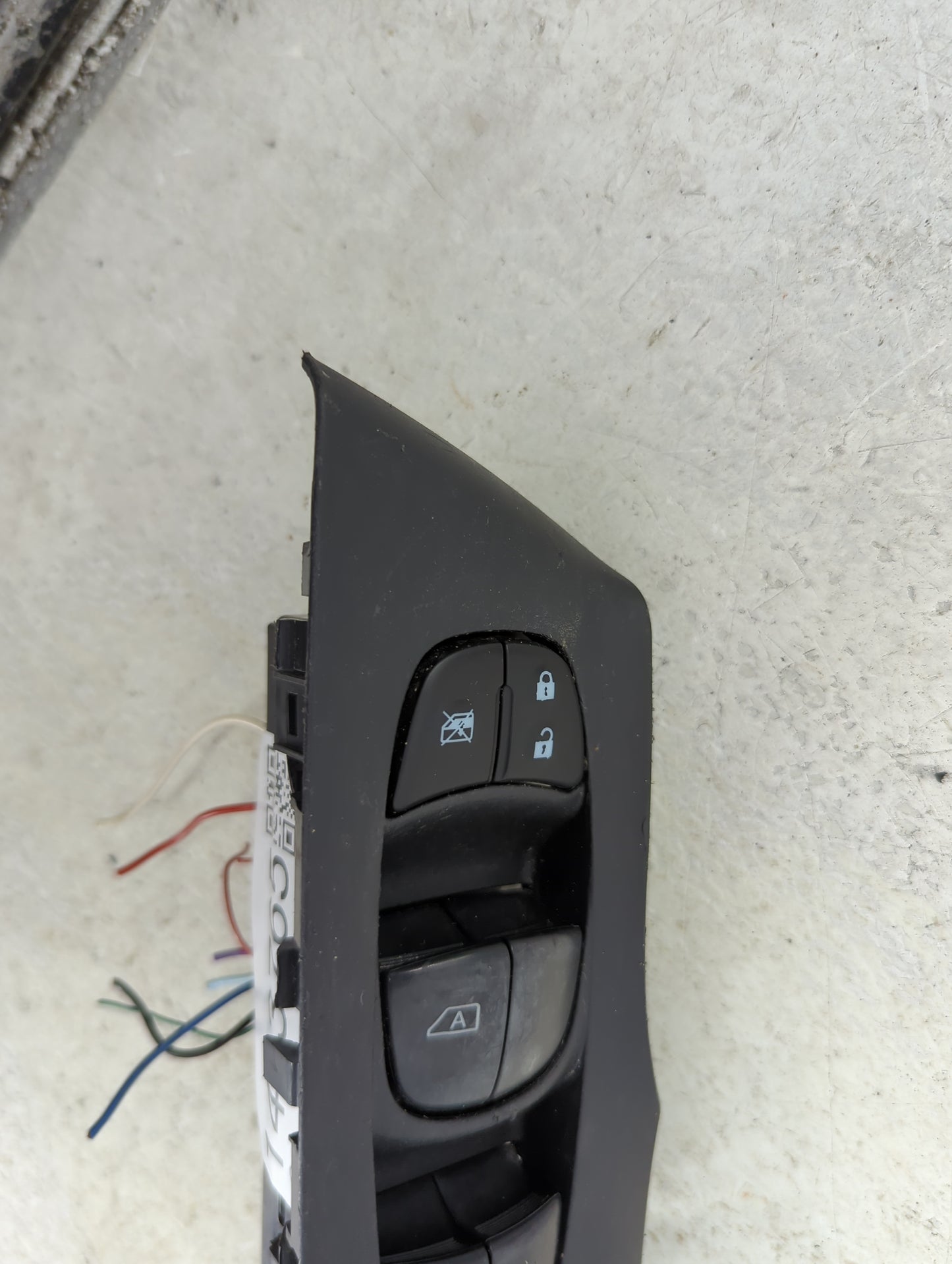 2013-2018 Nissan Altima Passenger Right Power Window Switch 25401 3ta5a 1493765 - Oemusedautoparts1.com