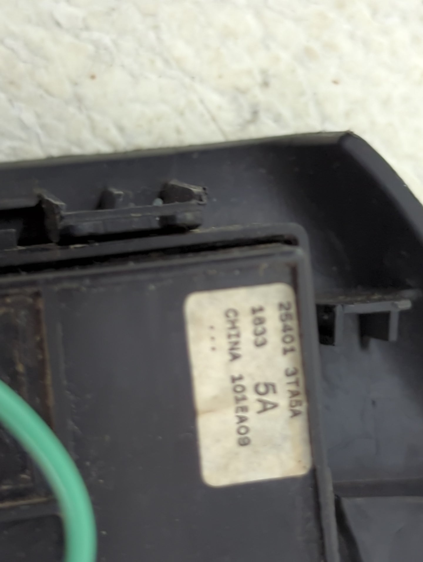 2013-2018 Nissan Altima Passenger Right Power Window Switch 25401 3ta5a 1493765 - Oemusedautoparts1.com