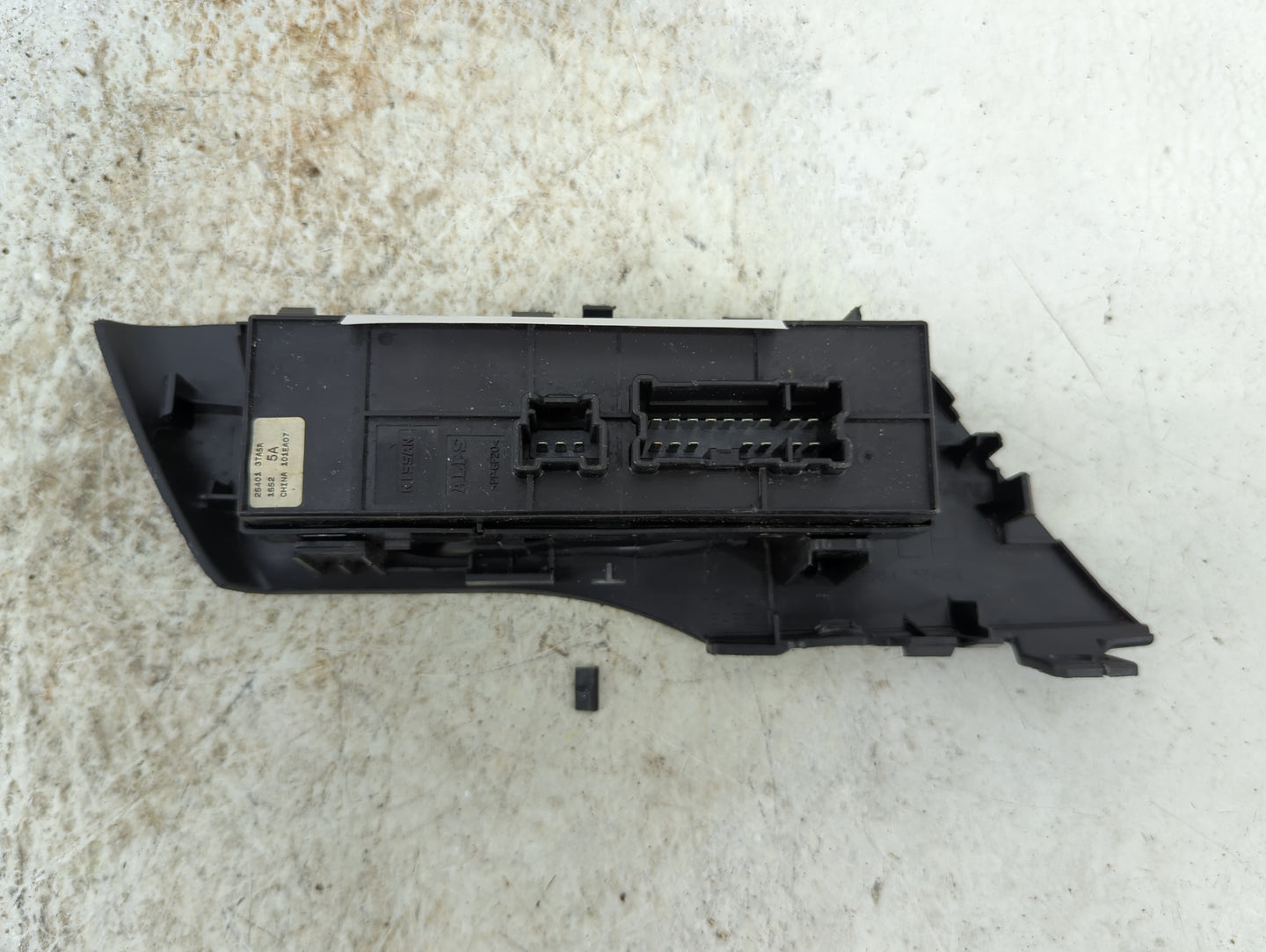 2013-2018 Nissan Altima Master Power Window Switch Replacement Driver Side Left P/N:25401 3TA5A Fits OEM Used Auto Parts - O