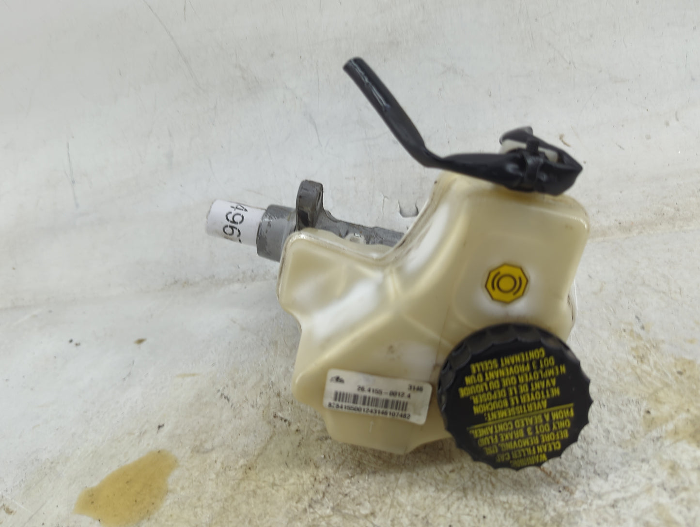2013-2018 Nissan Altima Brake Master Cylinder 1496720 - Oemusedautoparts1.com