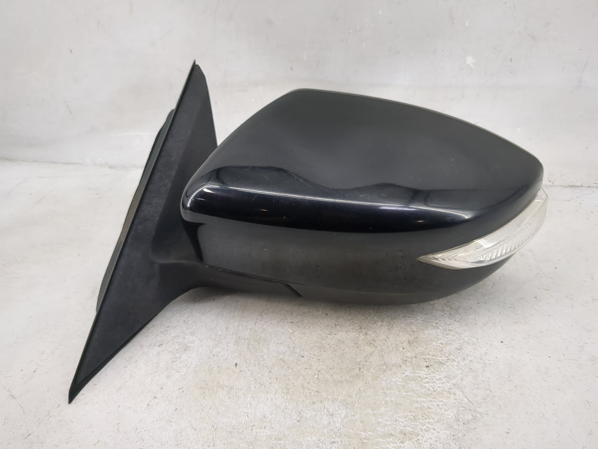 2013-2018 Nissan Altima Driver Side View Mirror - Left Door Mirror OEM Used - Oemusedautoparts1.com