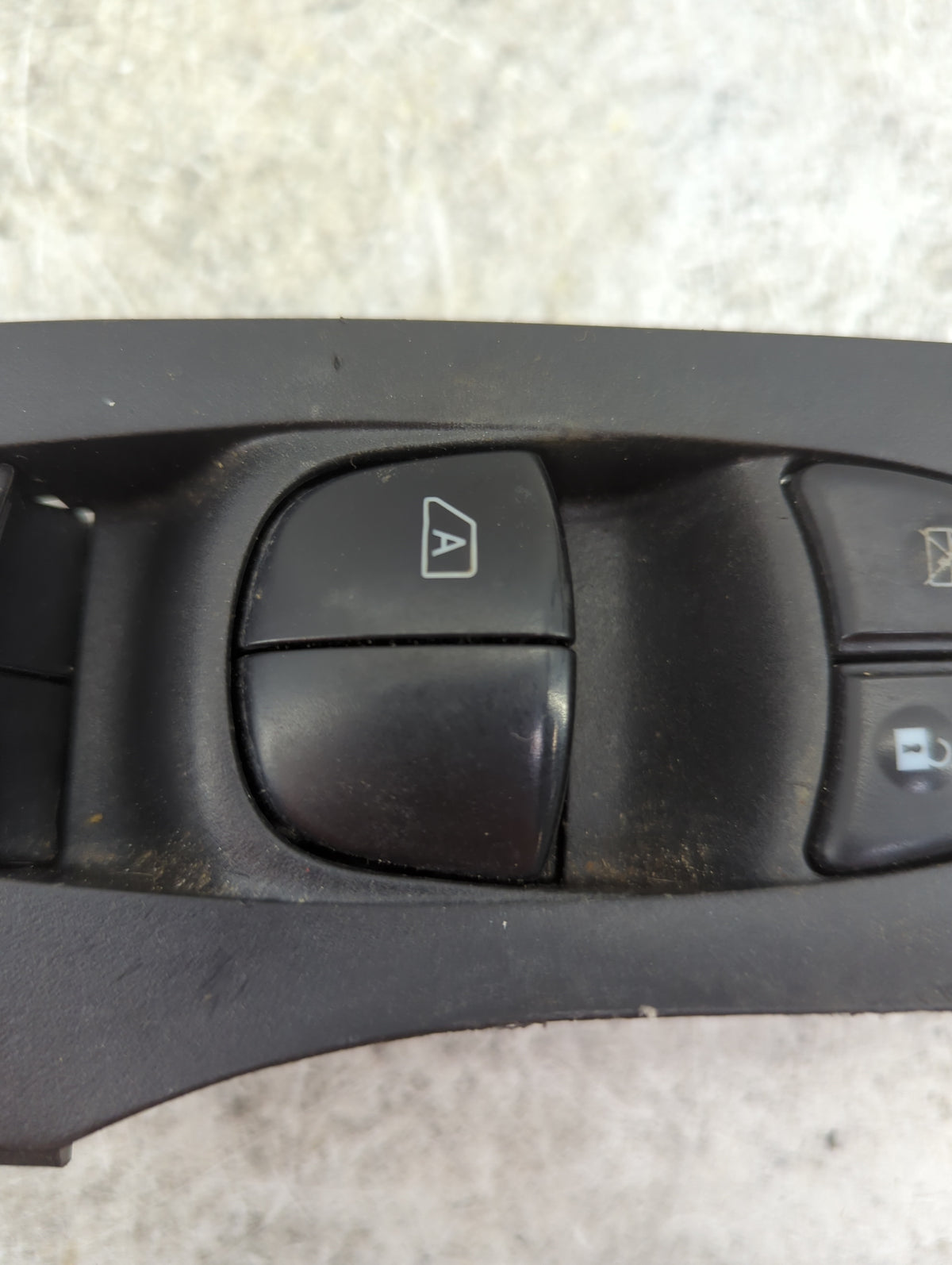 2013-2018 Nissan Altima Master Power Window Switch Replacement Driver Side Left P/N:25401 3TA5A Fits OEM Used Auto Parts - O