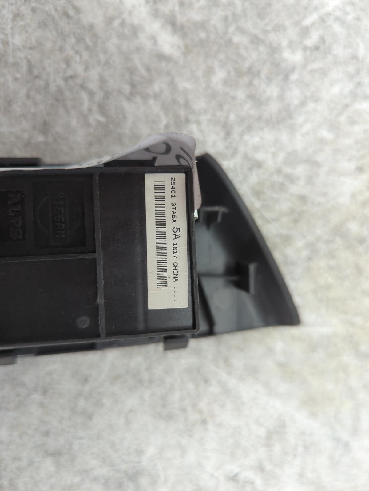 2013-2018 Nissan Altima Master Power Window Switch Replacement Driver Side Left P/N:25401 3TA5A Fits OEM Used Auto Parts - O