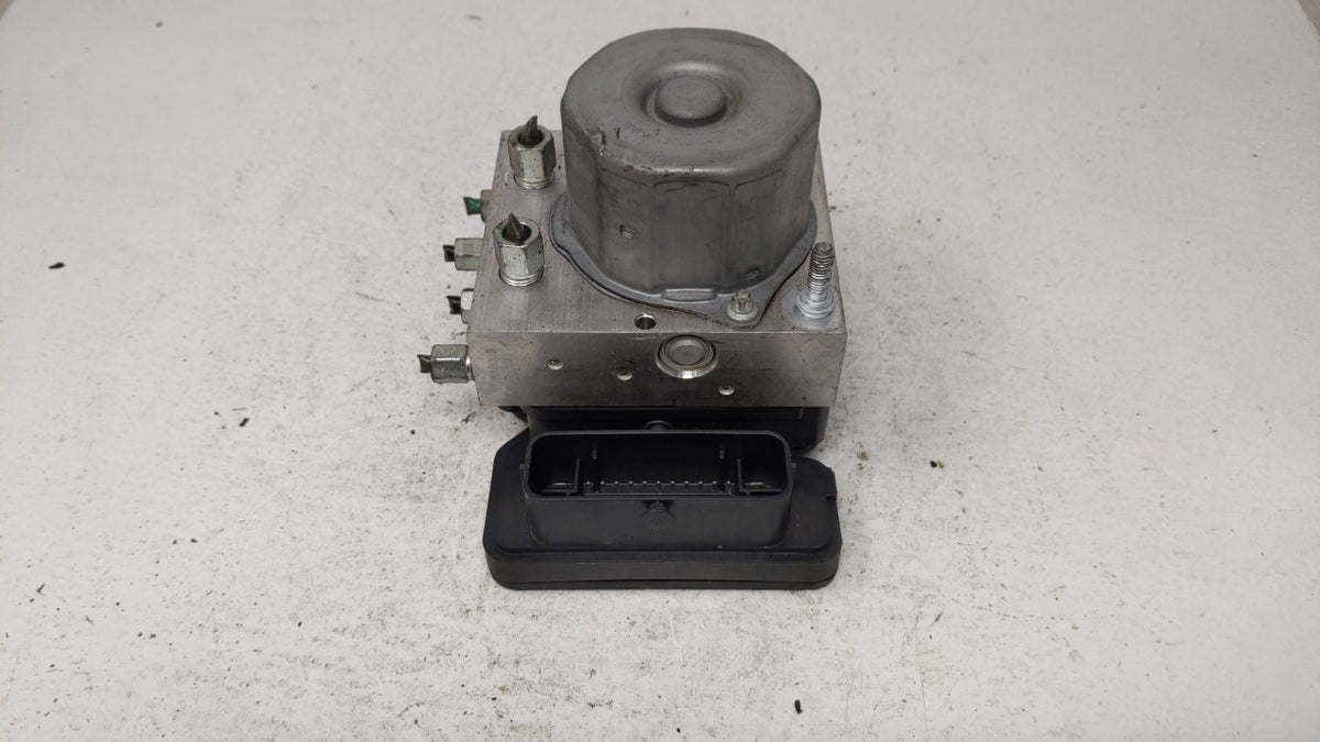 2017-2018 Nissan Altima Anti-Lock Brake ABS Pump Module Actuator OEM P/N:47660 9HU0A 47660 9HS0A Fits Fits 2017 2018 OEM Use