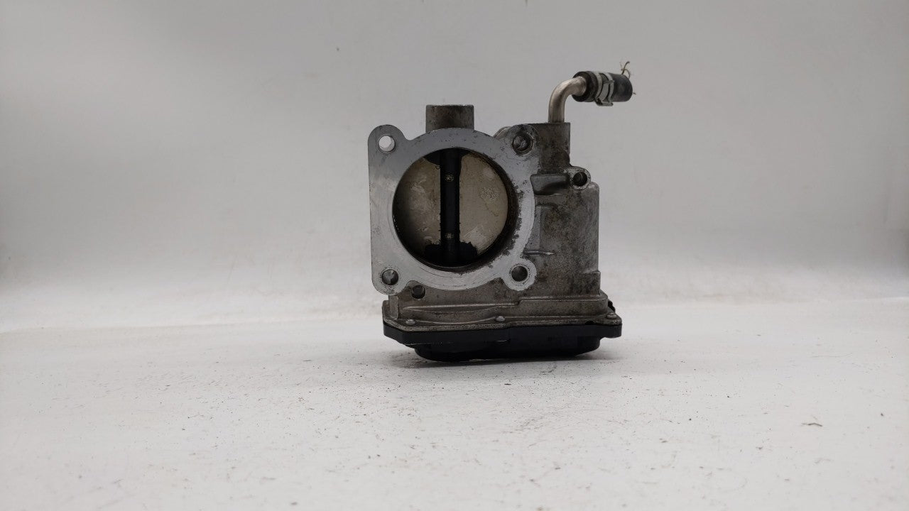 2013-2018 Nissan Altima Throttle Body P/N:3TA60-01 B 3TA60-01 A, 3TA60-01 C Fits Fits 2013 2014 2015 2016 2017 2018 2019 OEM