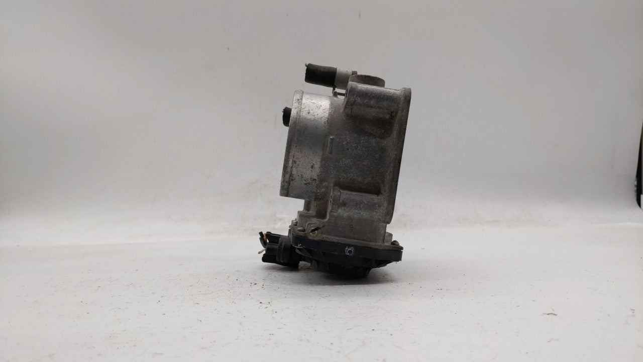 2013-2018 Nissan Altima Throttle Body P/N:3TA60-01 B 3TA60-01 A, 3TA60-01 C Fits Fits 2013 2014 2015 2016 2017 2018 2019 OEM