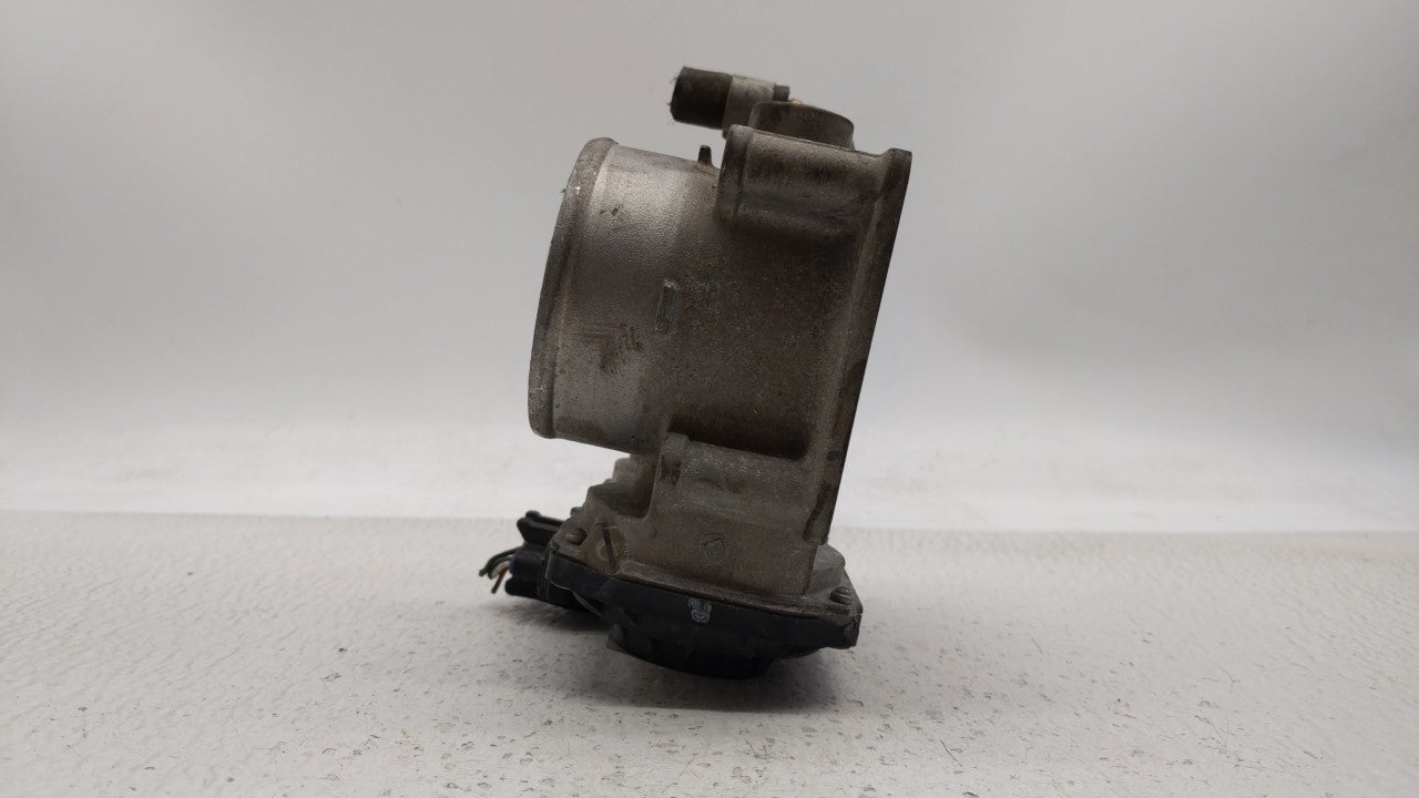 2013-2018 Nissan Altima Throttle Body P/N:3TA60-01 C 3TA60-01 B, 3TA60-01 A Fits Fits 2013 2014 2015 2016 2017 2018 2019 OEM
