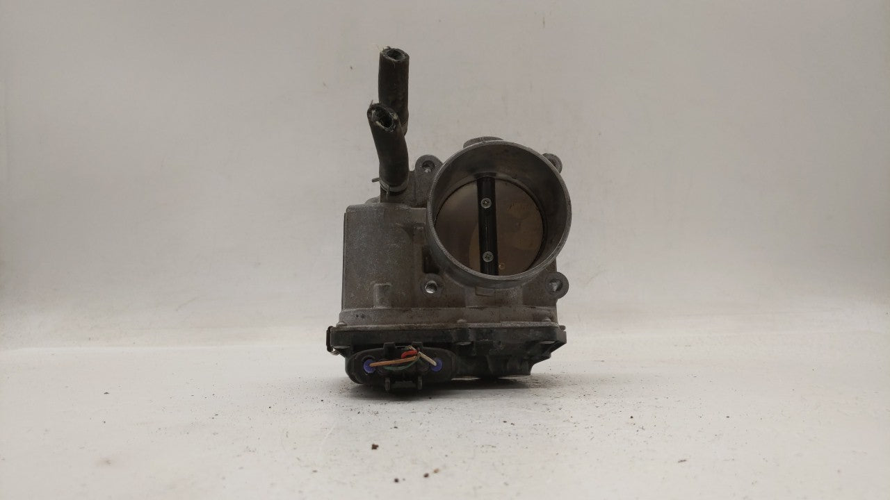 2013-2018 Nissan Altima Throttle Body P/N:3TA60-01 C 3TA60-01 B, 3TA60-01 A Fits Fits 2013 2014 2015 2016 2017 2018 2019 OEM