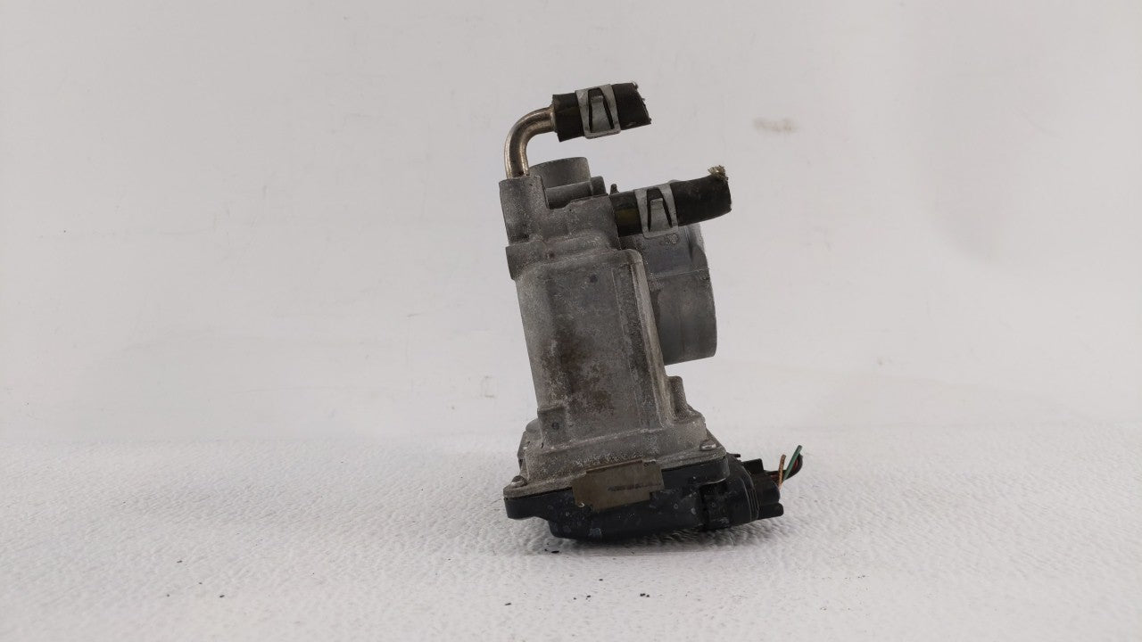 2013-2018 Nissan Altima Throttle Body P/N:3TA60-01 C 3TA60-01 B, 3TA60-01 A Fits Fits 2013 2014 2015 2016 2017 2018 2019 OEM