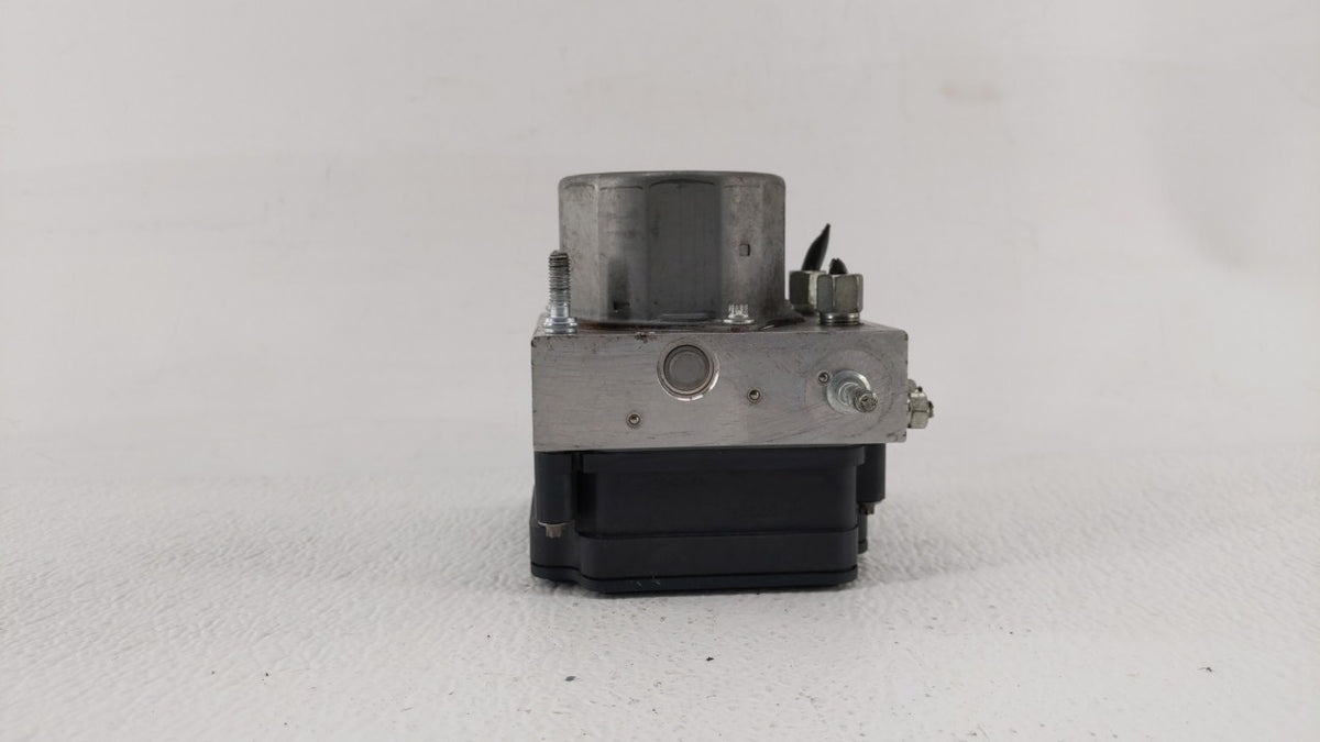 2017-2018 Nissan Altima Anti-Lock Brake ABS Pump Module Actuator OEM P/N:47660 9HU0A 47660 9HS0A Fits Fits 2017 2018 OEM Use