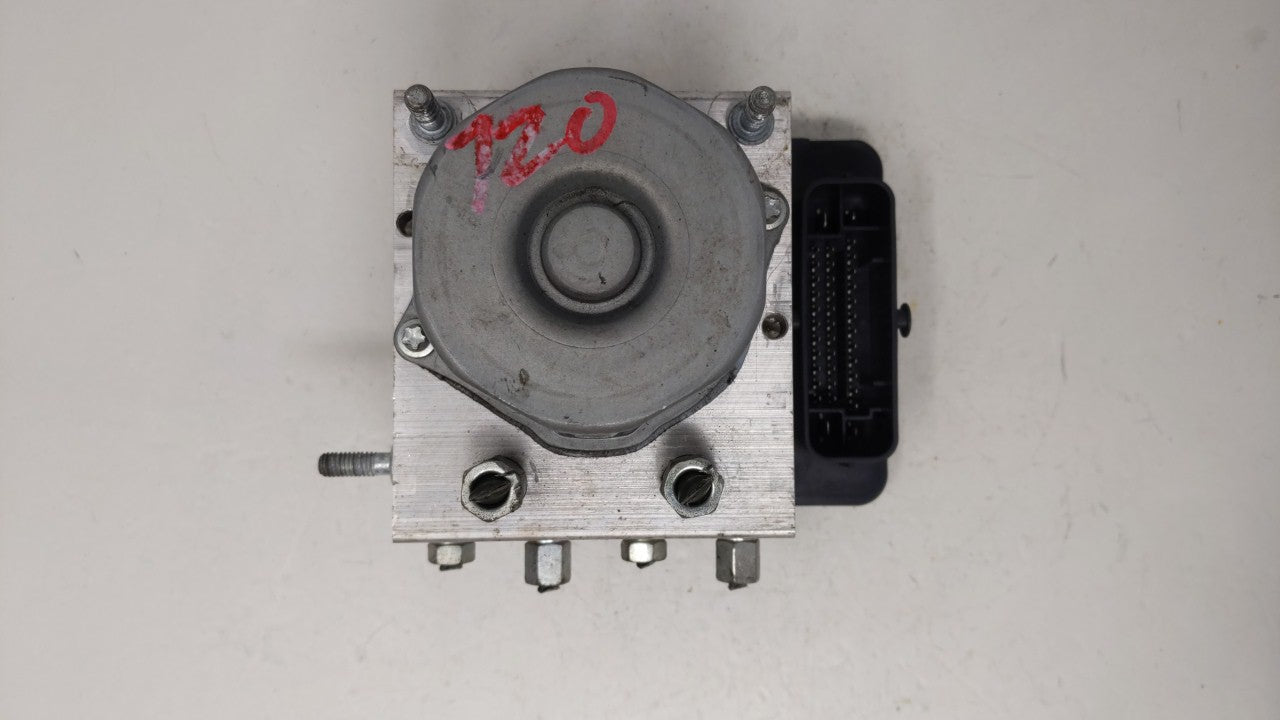 2017-2018 Nissan Altima ABS Pump Control Module Replacement P/N:47660 9HU0A 47660 9HS0A Fits Fits 2017 2018 OEM Used Auto Pa