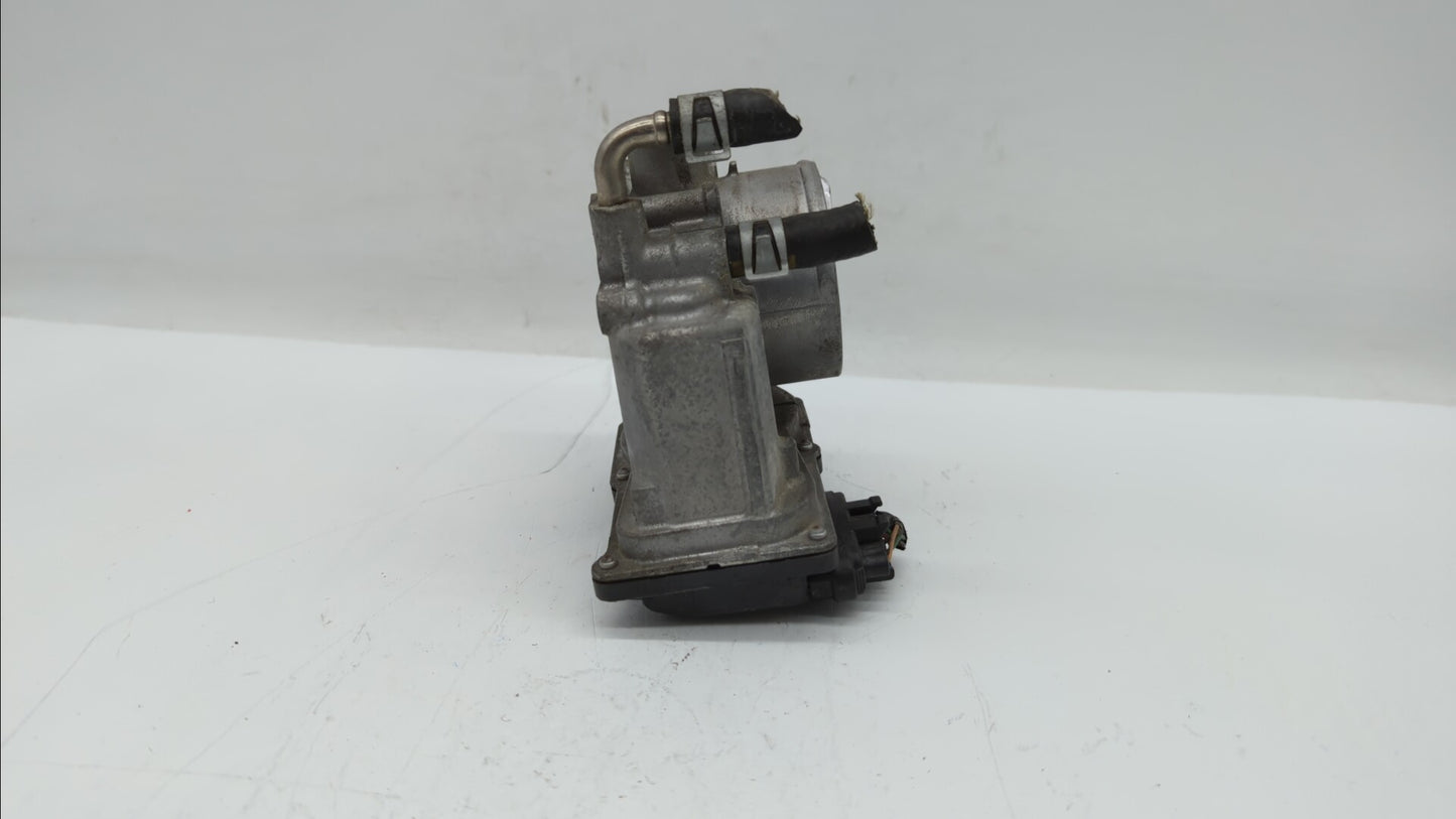 2013-2018 Nissan Altima Throttle Body P/N:3TA60-01 C 3TA60-01 B, 3TA60-01 A Fits Fits 2013 2014 2015 2016 2017 2018 2019 OEM