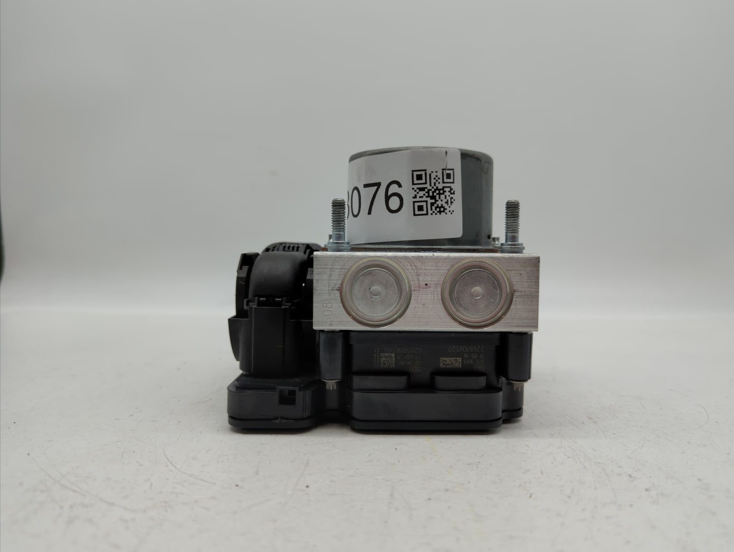 2017-2018 Nissan Altima ABS Pump Control Module Replacement P/N:47660 9HU0A 47660 9HS0A Fits Fits 2017 2018 OEM Used Auto Pa