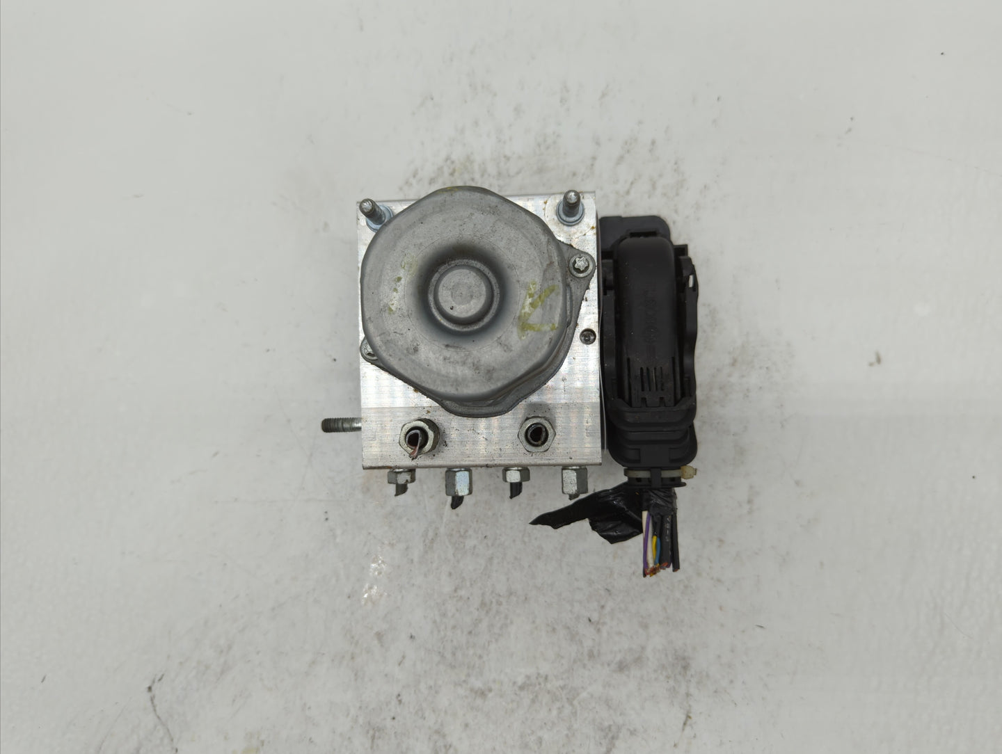 2017-2018 Nissan Altima ABS Pump Control Module Replacement P/N:47660 9HU0A 47660 9HS0A Fits Fits 2017 2018 OEM Used Auto Pa