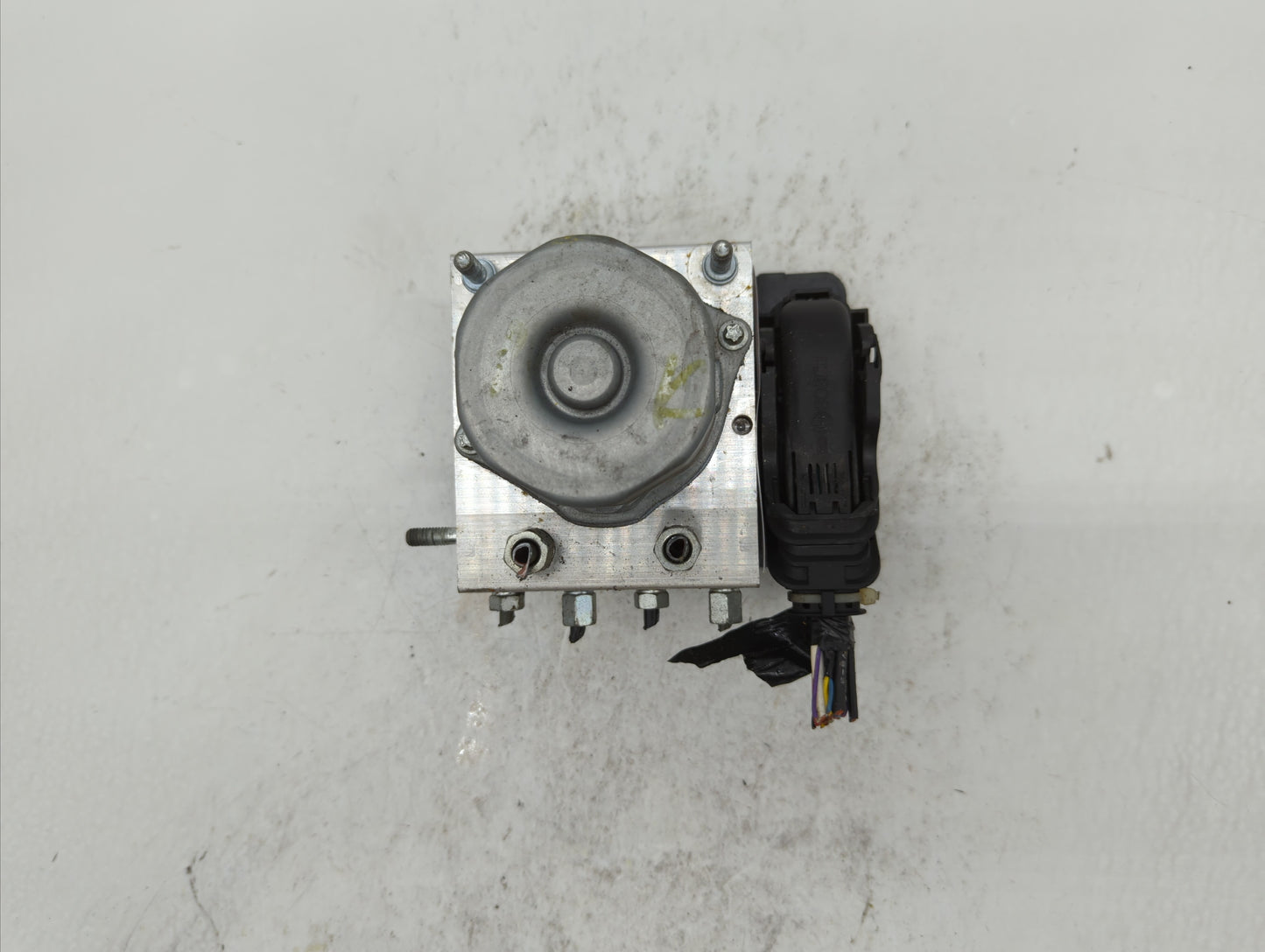 2017-2018 Nissan Altima ABS Pump Control Module Replacement P/N:47660 9HU0A 47660 9HS0A Fits Fits 2017 2018 OEM Used Auto Pa