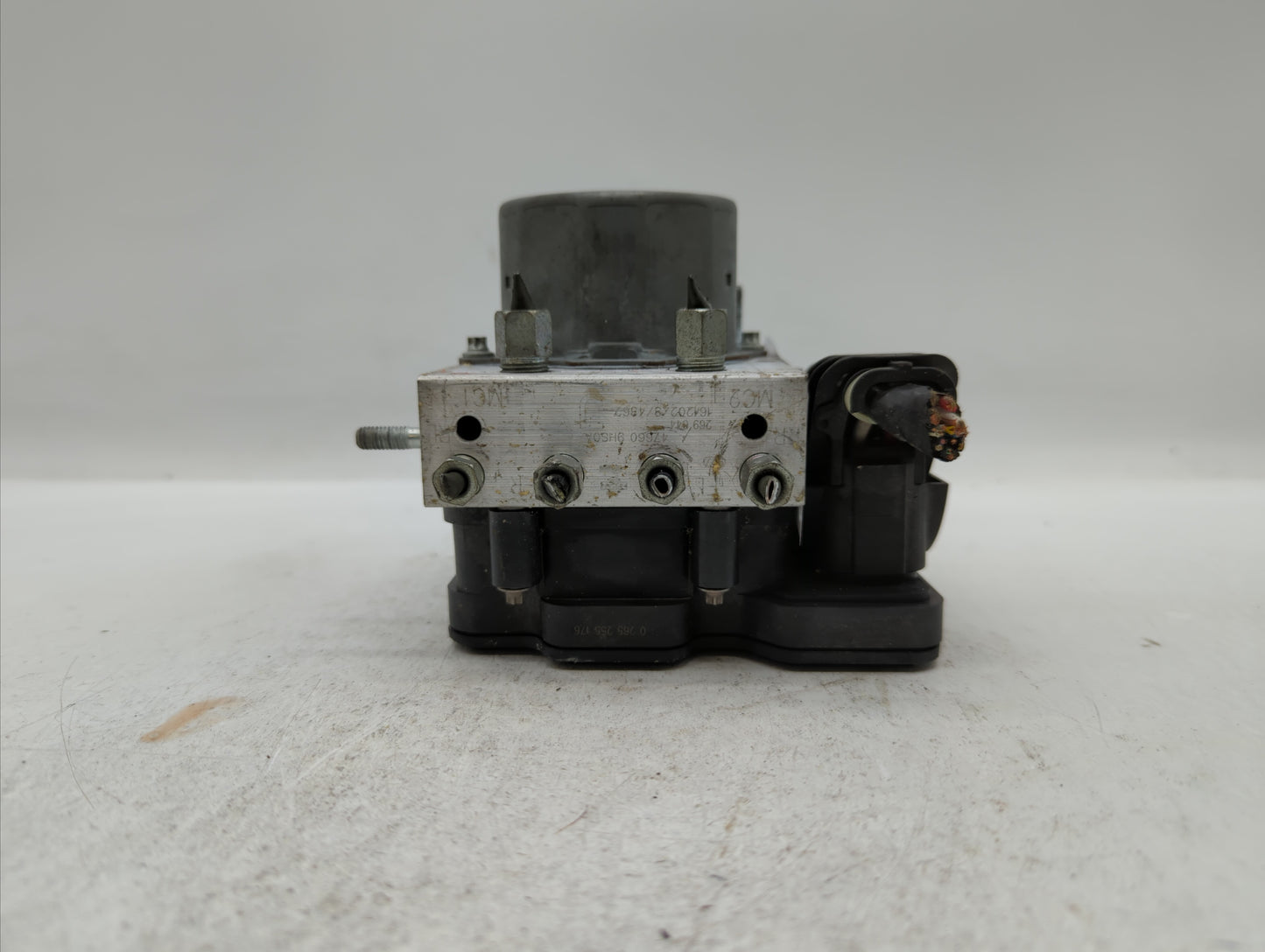 2017-2018 Nissan Altima ABS Pump Control Module Replacement P/N:47660 9HU0A 47660 9HS0A Fits Fits 2017 2018 OEM Used Auto Pa