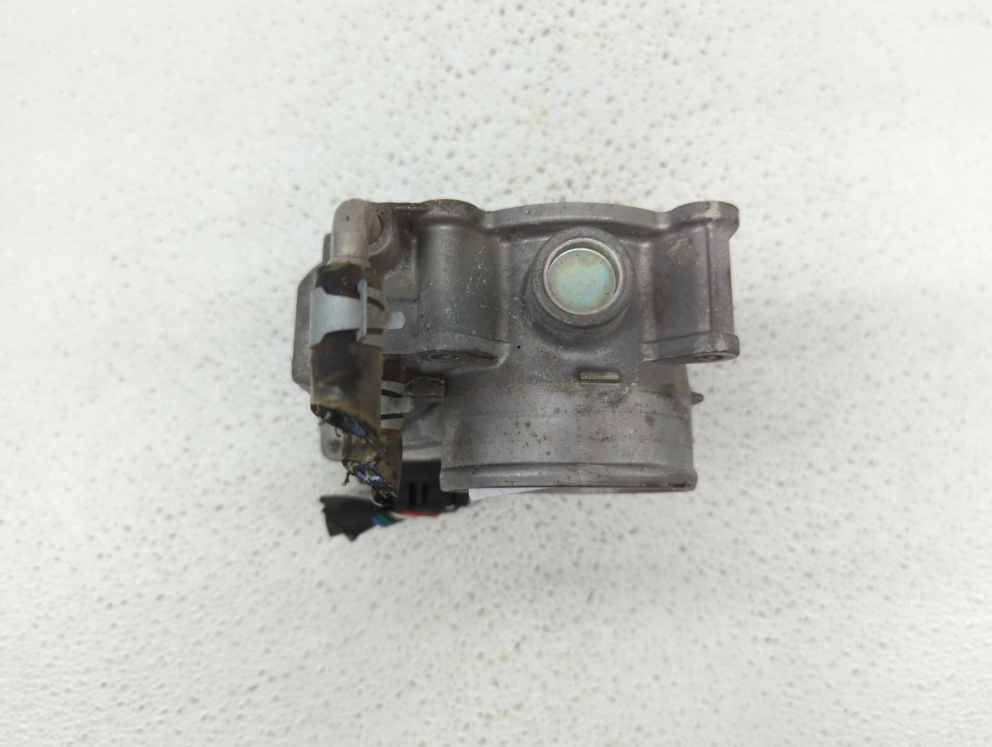 2013-2018 Nissan Altima Throttle Body P/N:3TA60-01 C 3TA60-01 B, 3TA60-01 A Fits Fits 2013 2014 2015 2016 2017 2018 2019 OEM