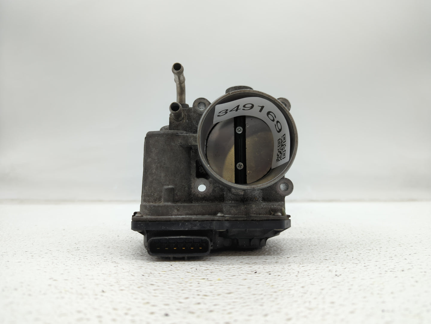 2013-2018 Nissan Altima Throttle Body P/N:3TA60-01 C 3TA60-01 B, 3TA60-01 A Fits Fits 2013 2014 2015 2016 2017 2018 2019 OEM