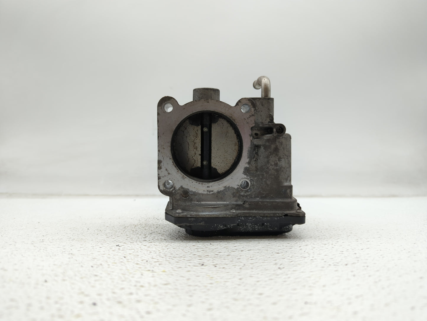 2013-2018 Nissan Altima Throttle Body P/N:3TA60-01 C 3TA60-01 B, 3TA60-01 A Fits Fits 2013 2014 2015 2016 2017 2018 2019 OEM