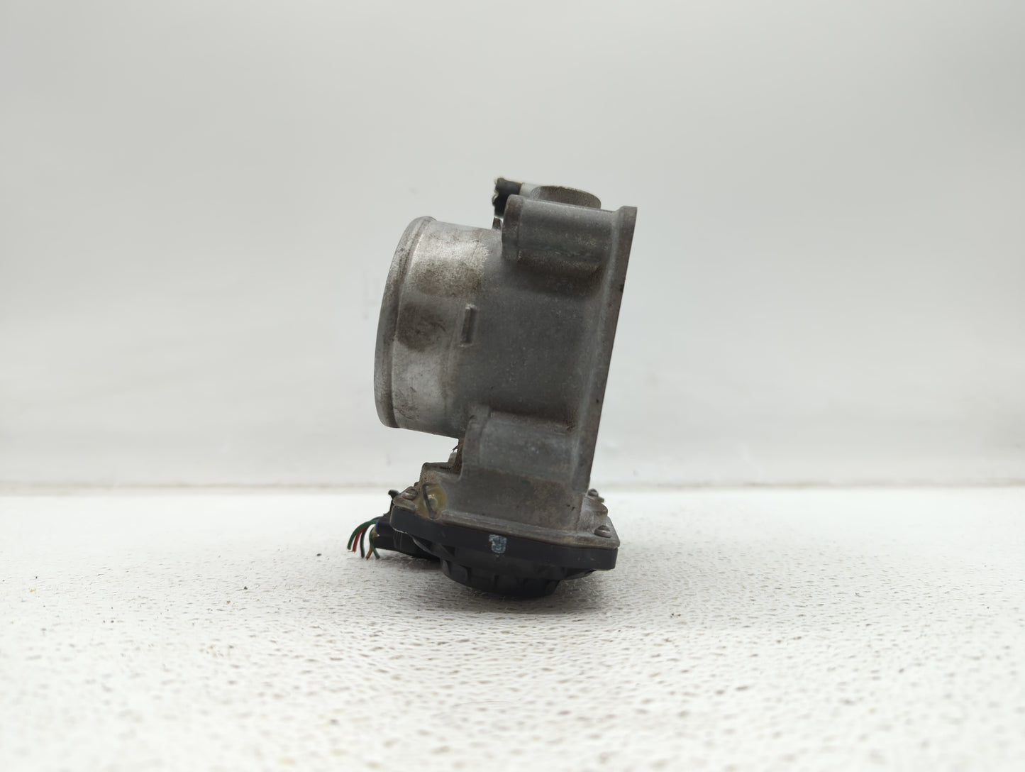 2013-2018 Nissan Altima Throttle Body P/N:3TA60-01 C 3TA60-01 B, 3TA60-01 A Fits Fits 2013 2014 2015 2016 2017 2018 2019 OEM