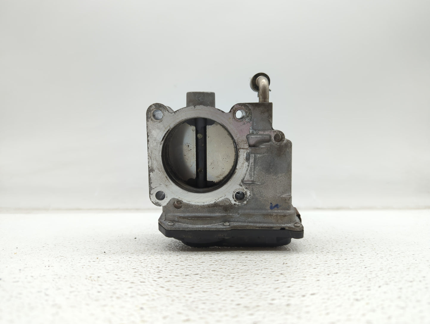 2013-2018 Nissan Altima Throttle Body P/N:3TA60-01 C 3TA60-01 B, 3TA60-01 A Fits Fits 2013 2014 2015 2016 2017 2018 2019 OEM