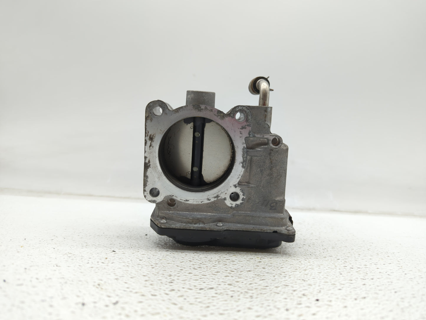 2013-2018 Nissan Altima Throttle Body P/N:3TA60-01 C 3TA60-01 B, 3TA60-01 A Fits Fits 2013 2014 2015 2016 2017 2018 2019 OEM