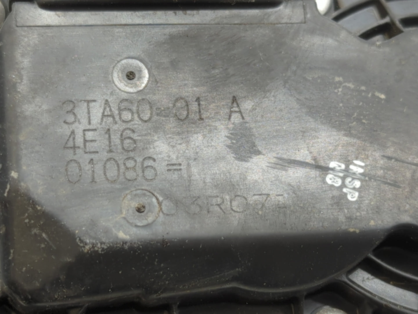 2013-2018 Nissan Altima Throttle Body P/N:3TA60-01 C 3TA60-01 B, 3TA60-01 A Fits Fits 2013 2014 2015 2016 2017 2018 2019 OEM