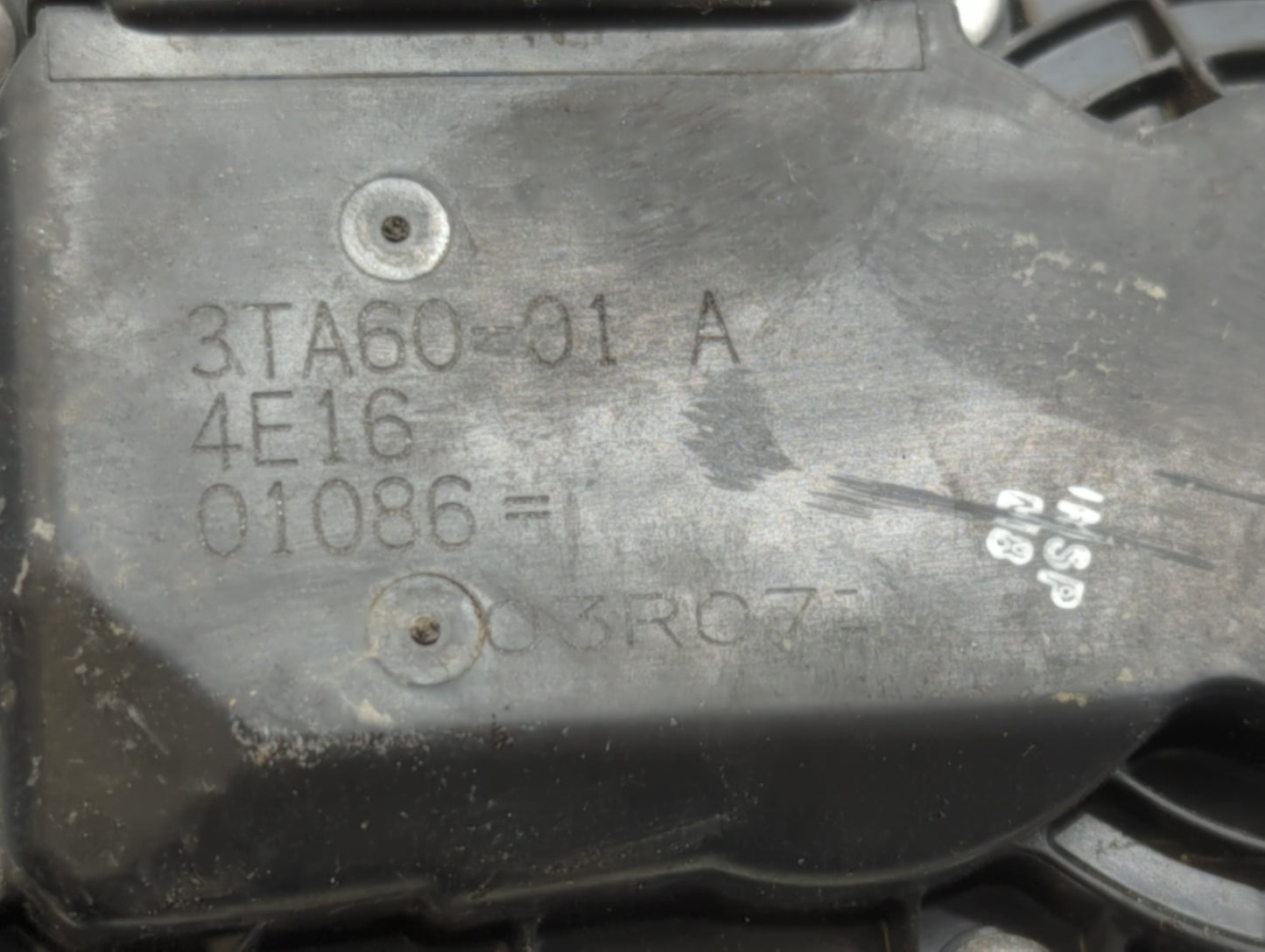 2013-2018 Nissan Altima Throttle Body P/N:3TA60-01 C 3TA60-01 B, 3TA60-01 A Fits Fits 2013 2014 2015 2016 2017 2018 2019 OEM