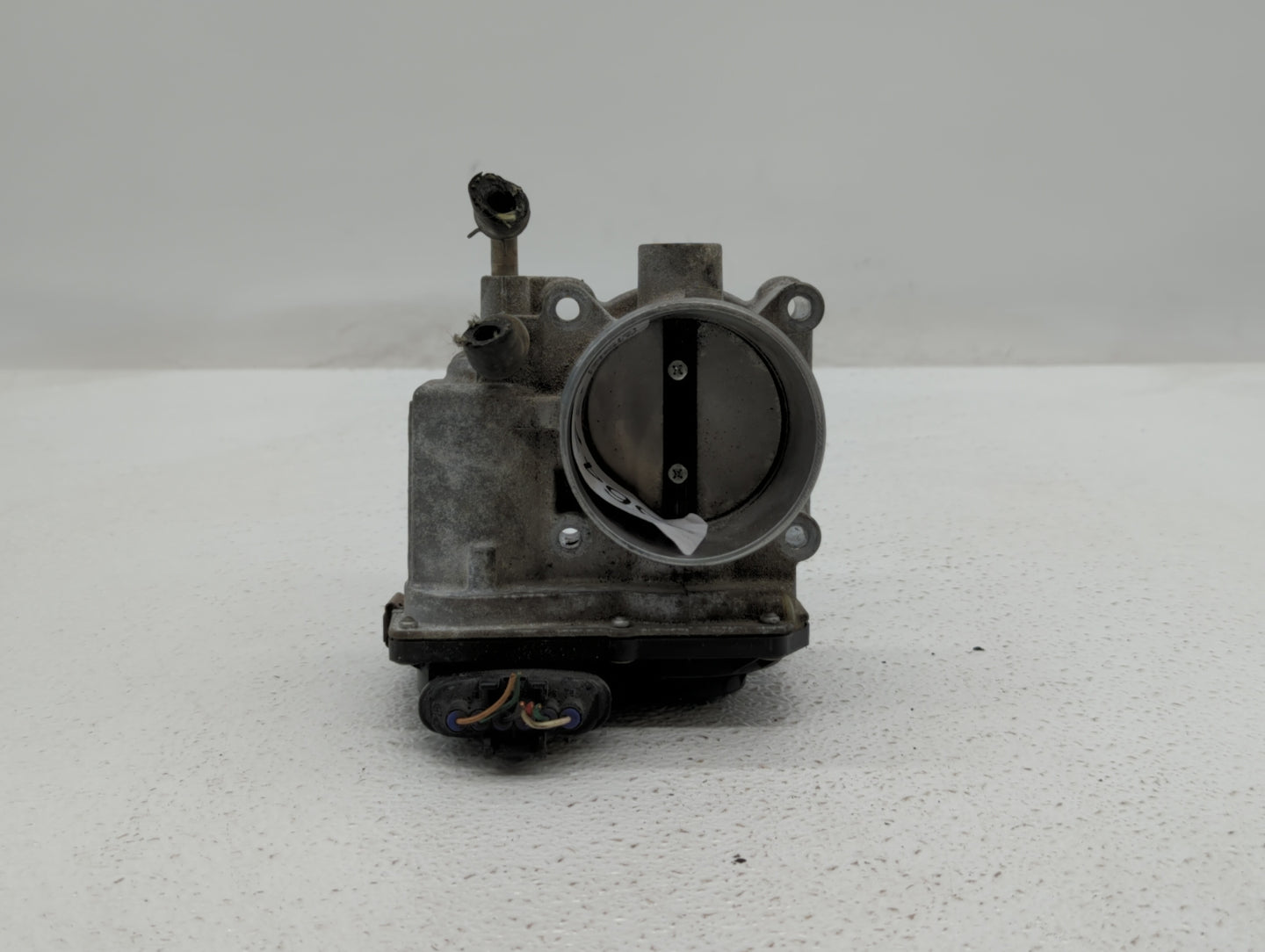 2013-2018 Nissan Altima Throttle Body P/N:3TA60-01 C 3TA60-01 B, 3TA60-01 A Fits Fits 2013 2014 2015 2016 2017 2018 2019 OEM