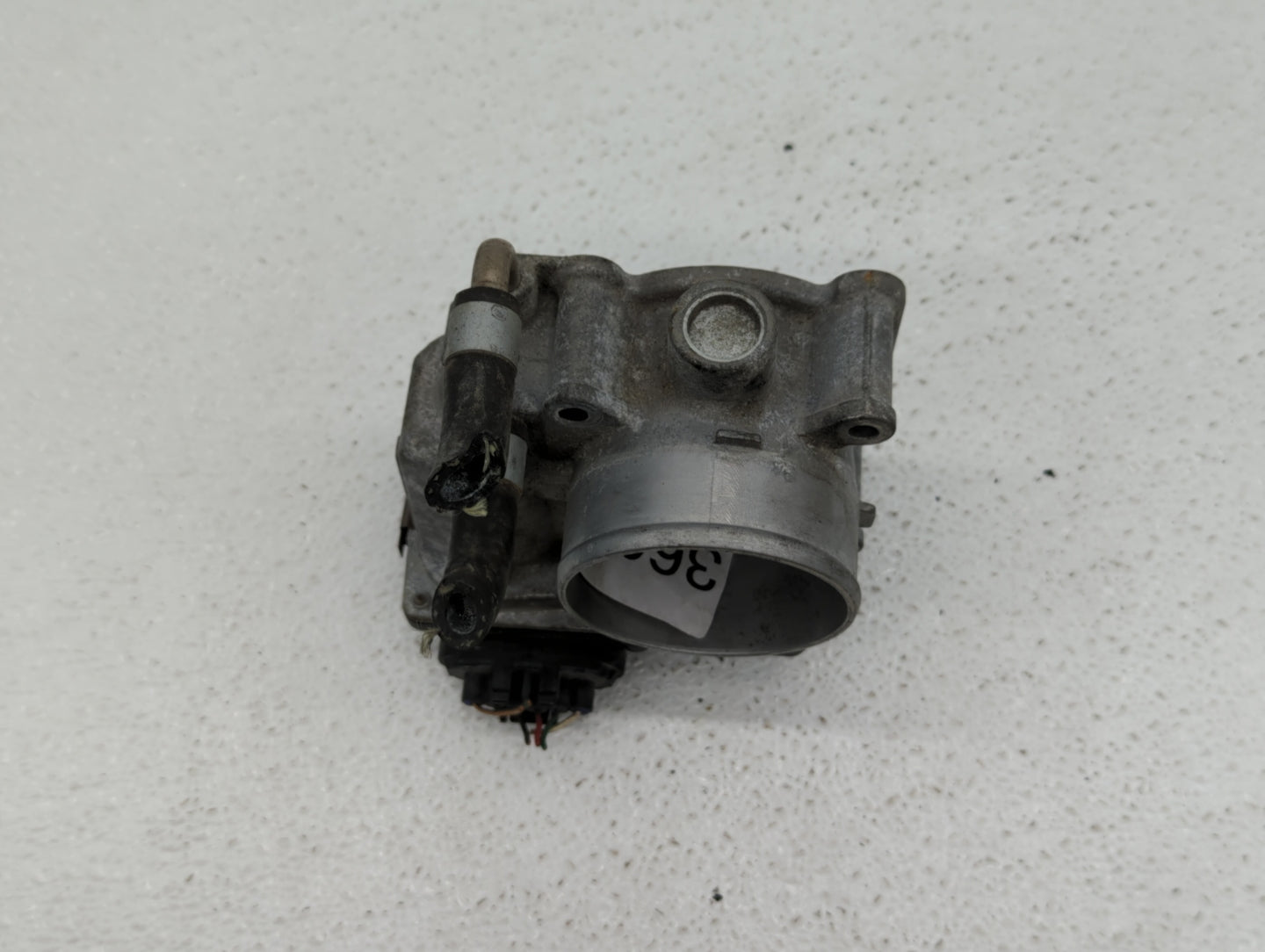 2013-2018 Nissan Altima Throttle Body P/N:3TA60-01 C 3TA60-01 B, 3TA60-01 A Fits Fits 2013 2014 2015 2016 2017 2018 2019 OEM