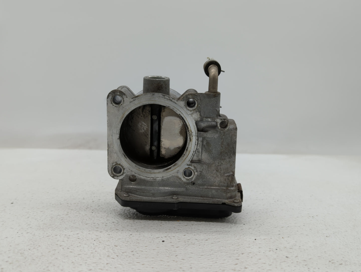 2013-2018 Nissan Altima Throttle Body P/N:3TA60-01 C 3TA60-01 B, 3TA60-01 A Fits Fits 2013 2014 2015 2016 2017 2018 2019 OEM