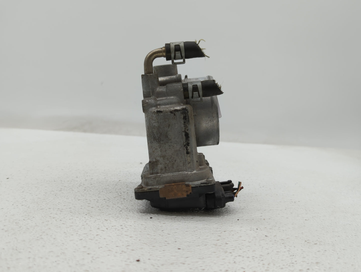 2013-2018 Nissan Altima Throttle Body P/N:3TA60-01 C 3TA60-01 B, 3TA60-01 A Fits Fits 2013 2014 2015 2016 2017 2018 2019 OEM