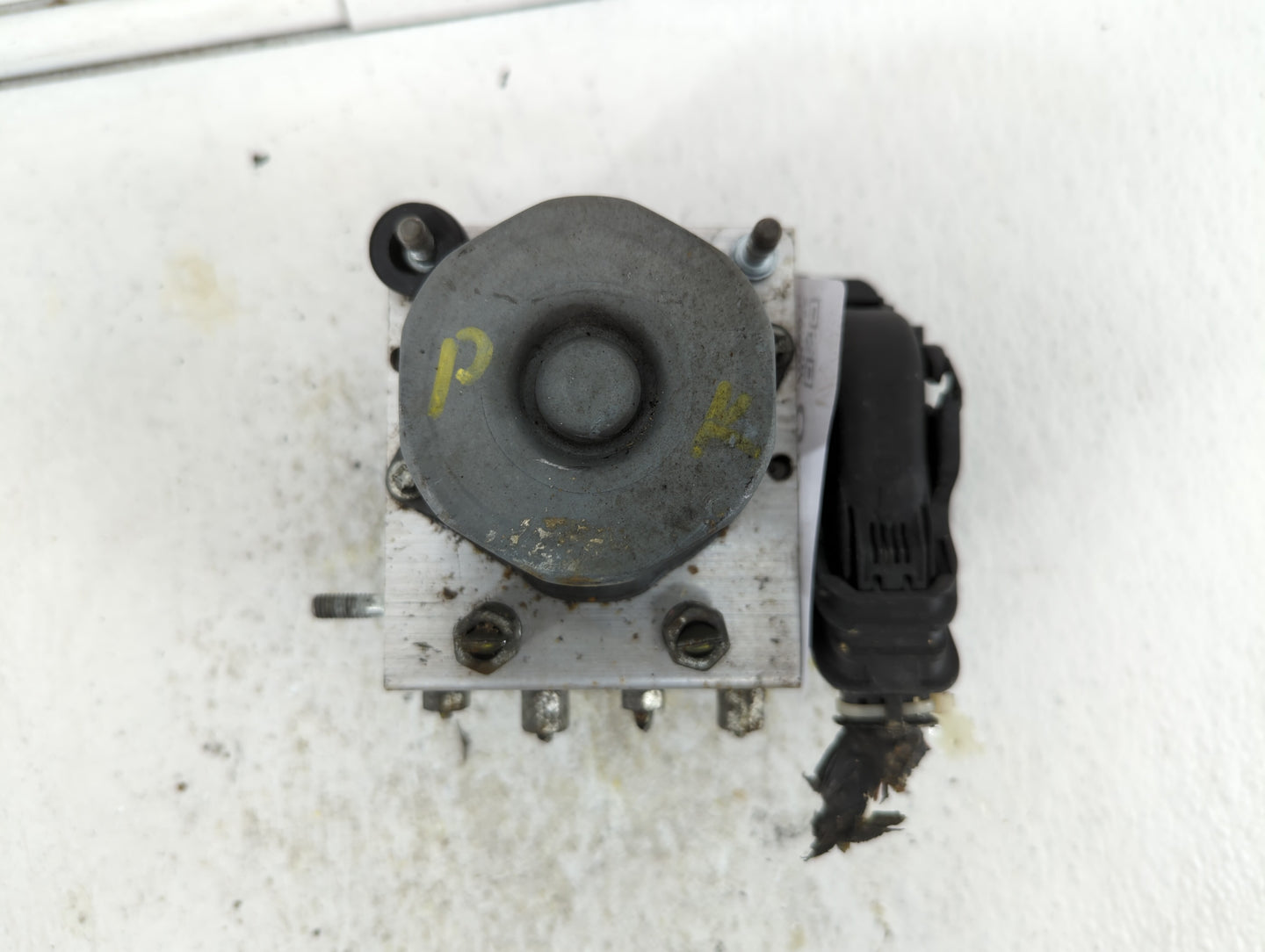 2016-2017 Nissan Altima ABS Pump Control Module Replacement P/N:47660 9HS0A Fits Fits 2016 2017 OEM Used Auto Parts - Oemuse