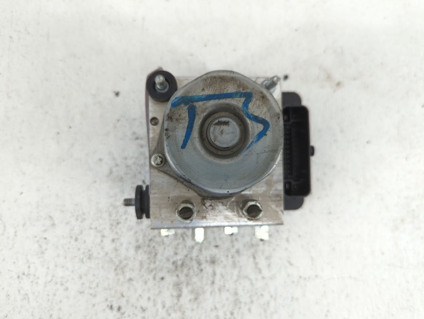 2016-2017 Nissan Altima ABS Pump Control Module Replacement P/N:47660 9HS0A Fits Fits 2016 2017 OEM Used Auto Parts - Oemuse