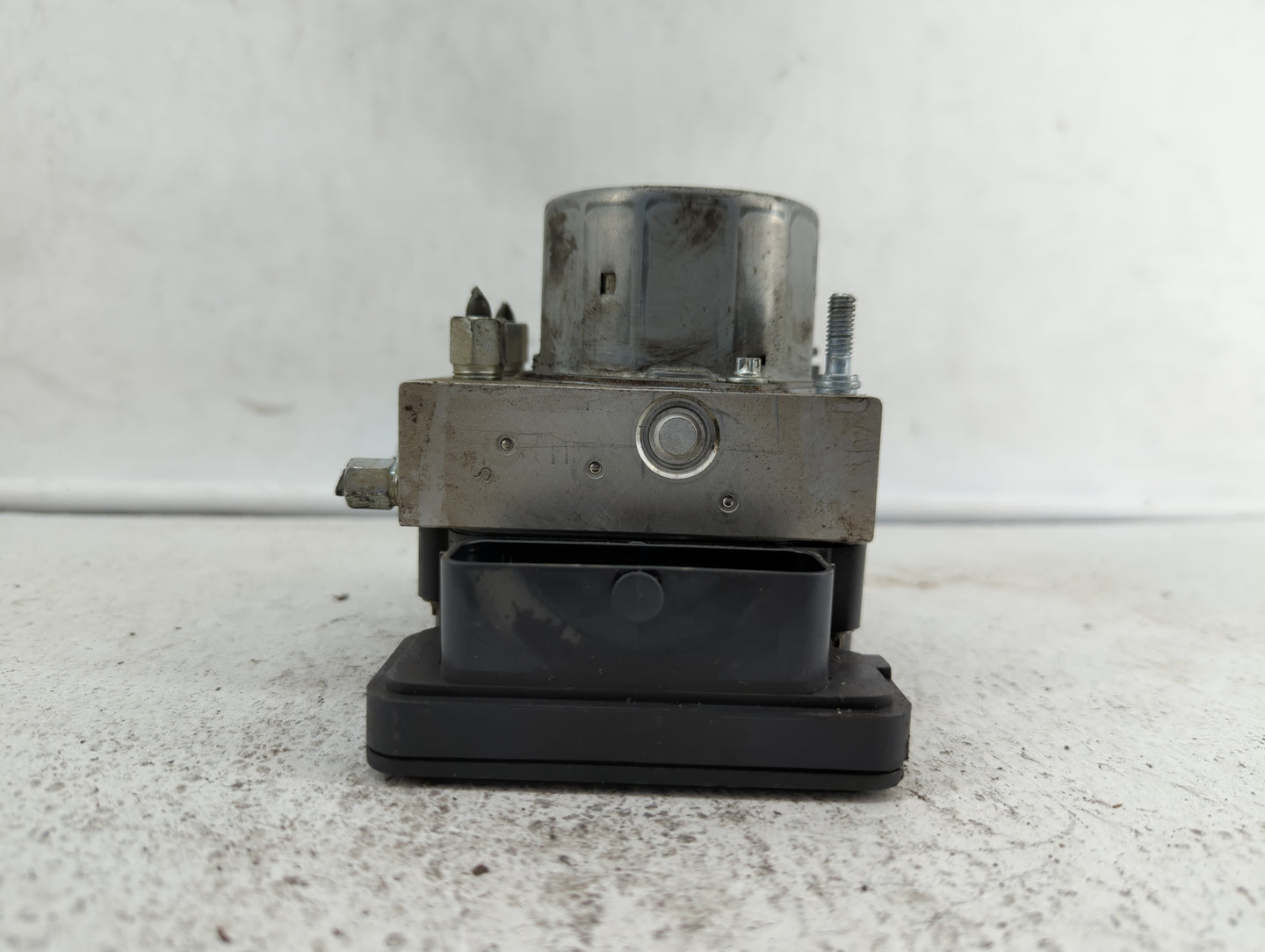 2016-2017 Nissan Altima ABS Pump Control Module Replacement P/N:47660 9HS0A Fits Fits 2016 2017 OEM Used Auto Parts - Oemuse