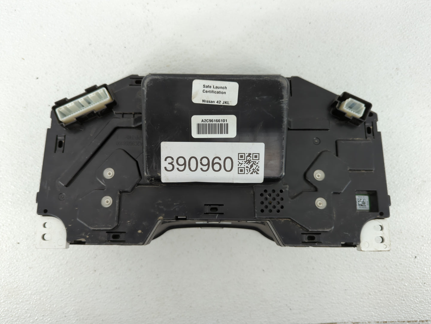 2017 Nissan Altima Instrument Cluster Speedometer Gauges P/N:24810 9HS8B A2C96166101, 24810 9HT8A Miles: Fits OEM Used Auto 