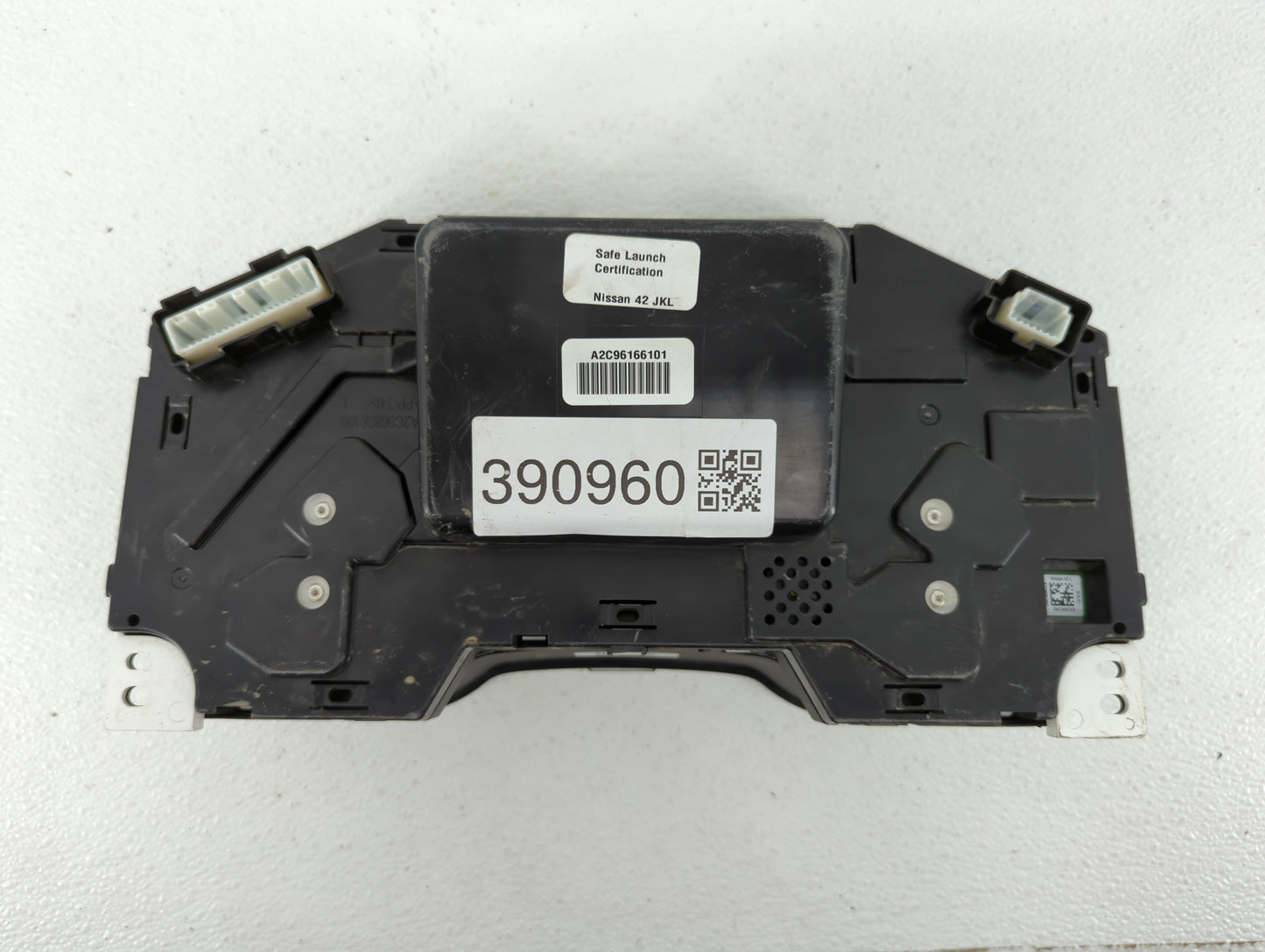 2017 Nissan Altima Instrument Cluster Speedometer Gauges P/N:24810 9HS8B A2C96166101, 24810 9HT8A Miles: Fits OEM Used Auto 