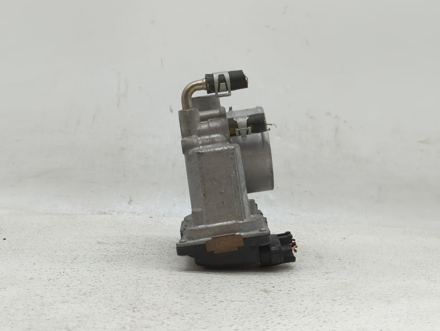 2013-2018 Nissan Altima Throttle Body P/N:3TA60-01 B 3TA60-01 C, 3TA60-01 A Fits Fits 2013 2014 2015 2016 2017 2018 2019 OEM