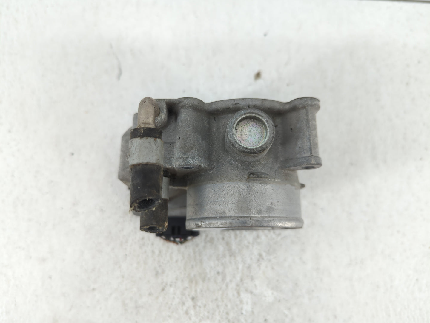 2013-2018 Nissan Altima Throttle Body P/N:3TA60-01 C 3TA60-01 B, 3TA60-01 A Fits Fits 2013 2014 2015 2016 2017 2018 2019 OEM