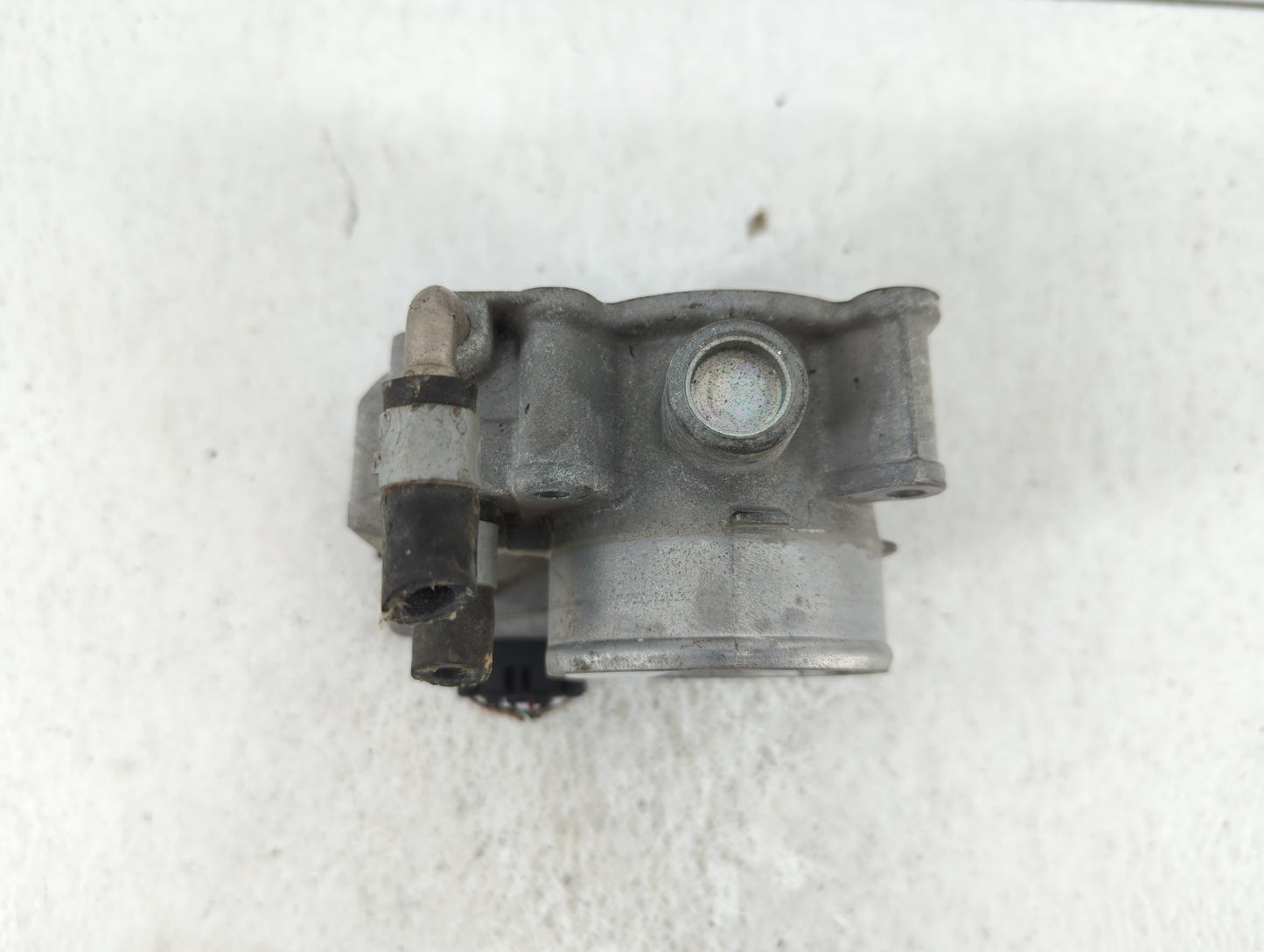 2013-2018 Nissan Altima Throttle Body P/N:3TA60-01 C 3TA60-01 B, 3TA60-01 A Fits Fits 2013 2014 2015 2016 2017 2018 2019 OEM