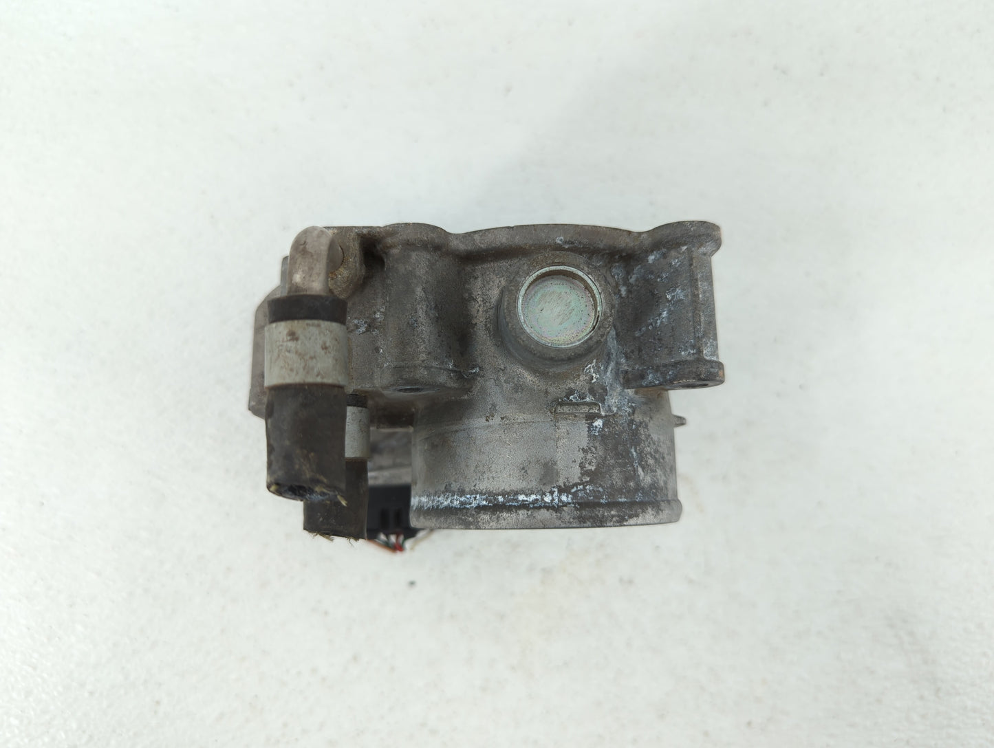 2013-2018 Nissan Altima Throttle Body P/N:3TA60-01 C 3TA60-01 B, 3TA60-01 A Fits Fits 2013 2014 2015 2016 2017 2018 2019 OEM