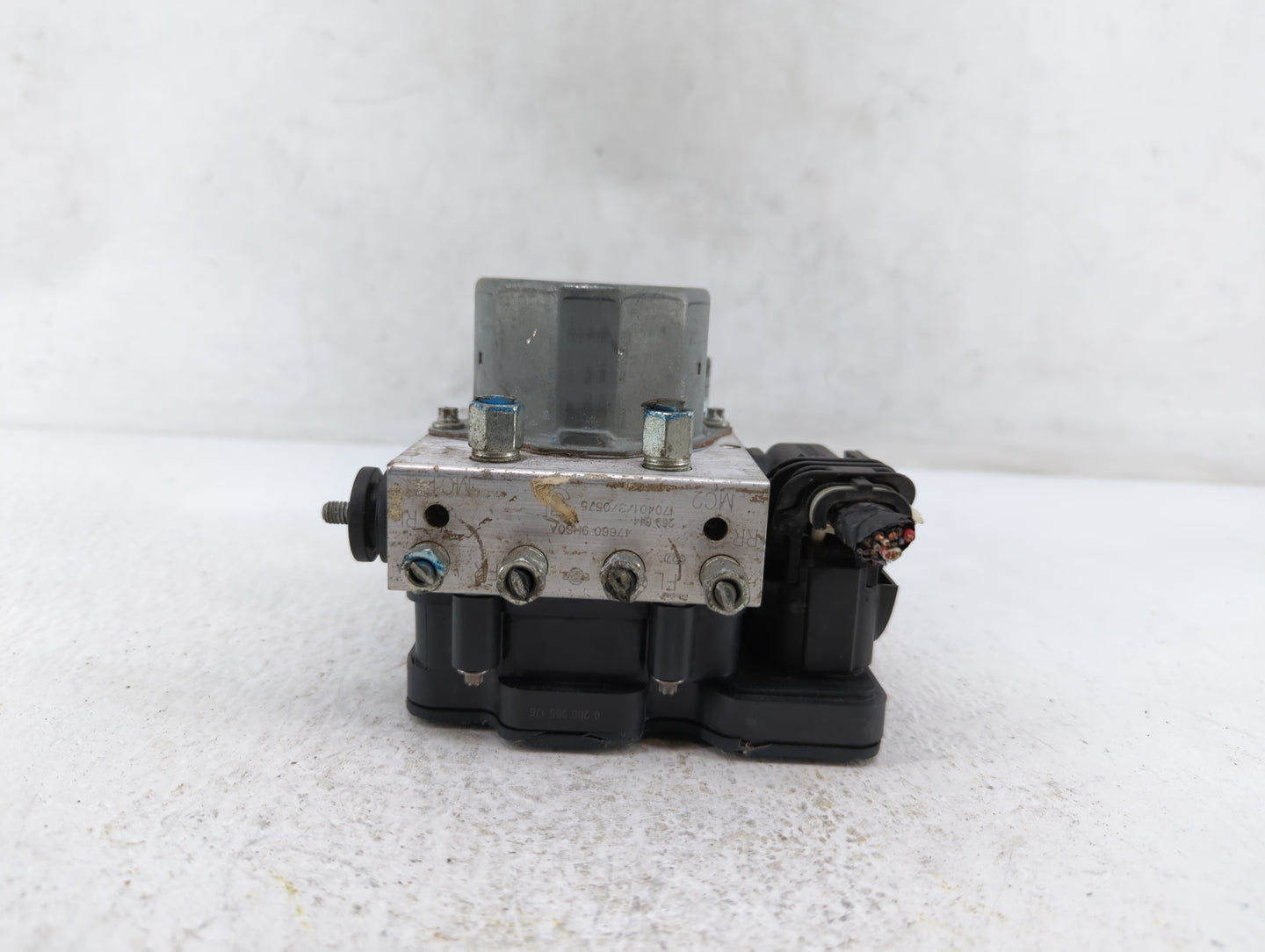 2016-2017 Nissan Altima ABS Pump Control Module Replacement P/N:47660 9HS0C 2265106527, 47660 9HS0A Fits Fits 2016 2017 OEM 