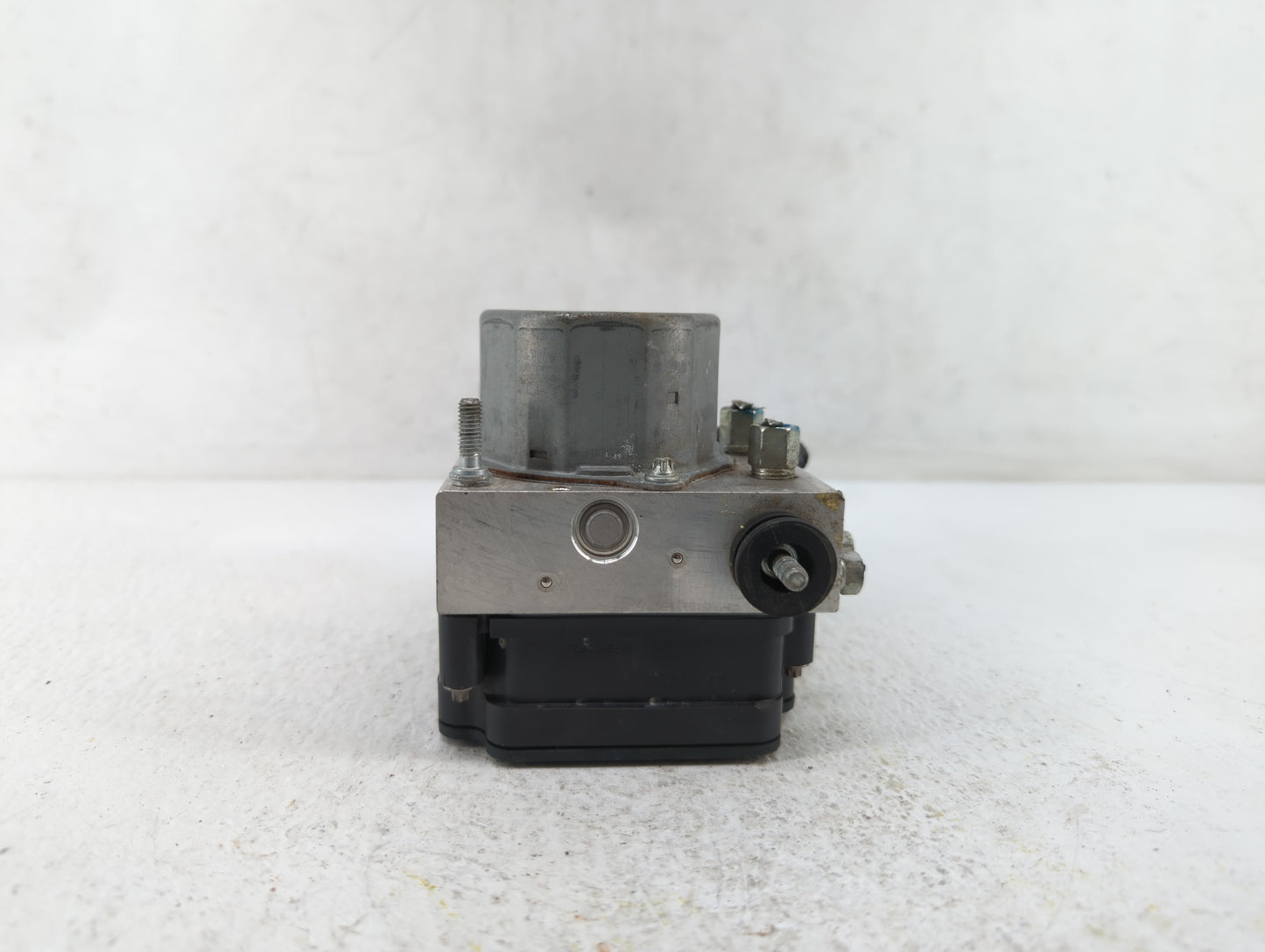 2016-2017 Nissan Altima ABS Pump Control Module Replacement P/N:47660 9HS0C 2265106527, 47660 9HS0A Fits Fits 2016 2017 OEM 