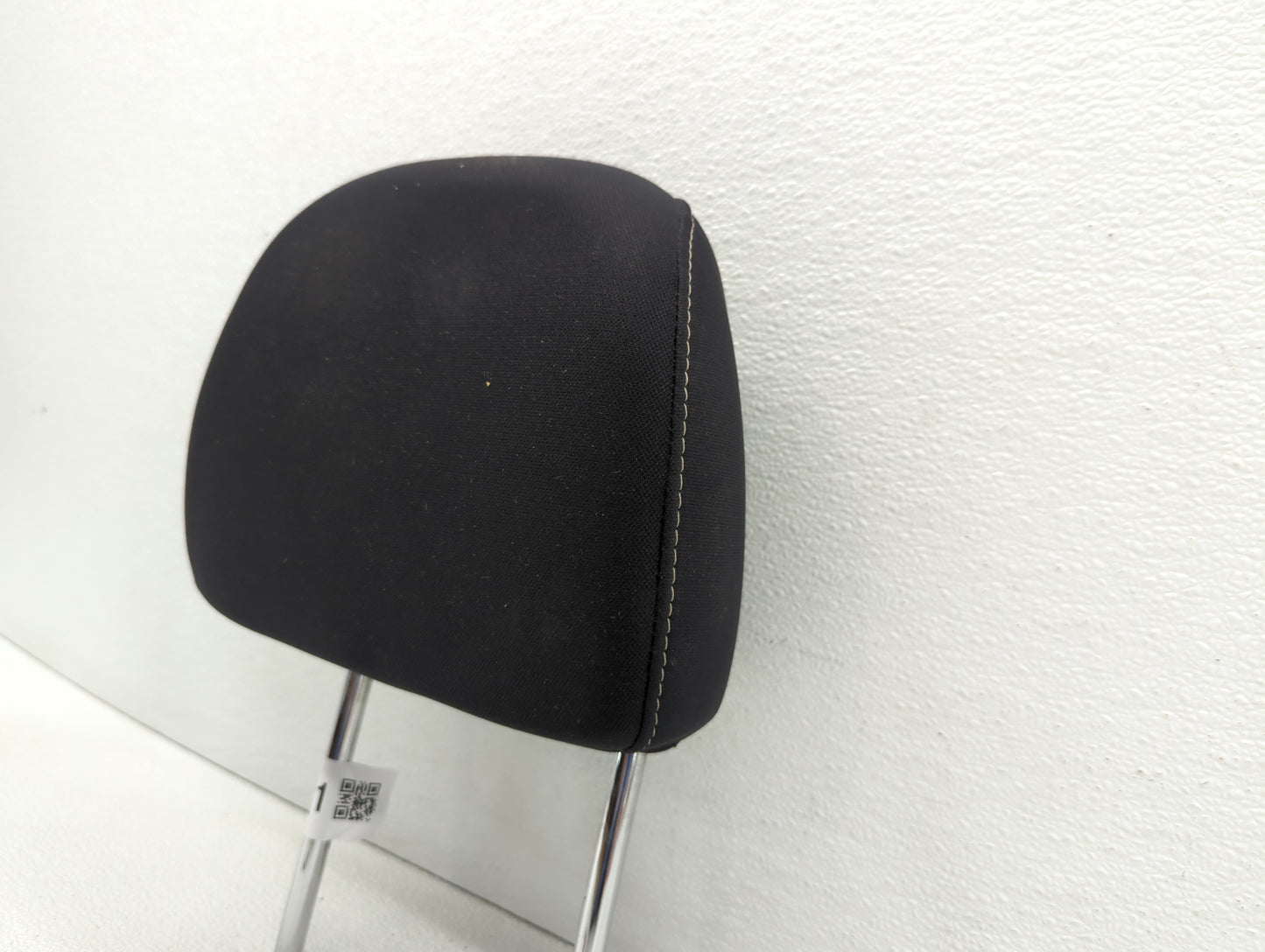 2017-2017 Nissan Altima Headrest Head Rest Front Driver Passenger Seat - Oemusedautoparts1.com