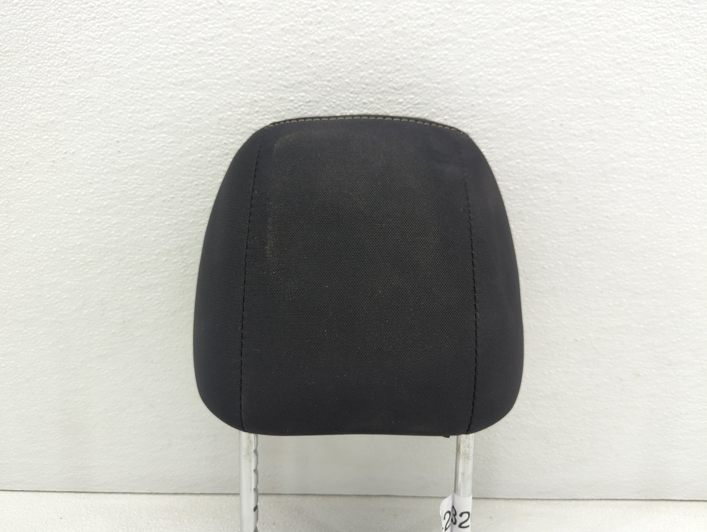 2017-2017 Nissan Altima Headrest Head Rest Front Driver Passenger Seat - Oemusedautoparts1.com