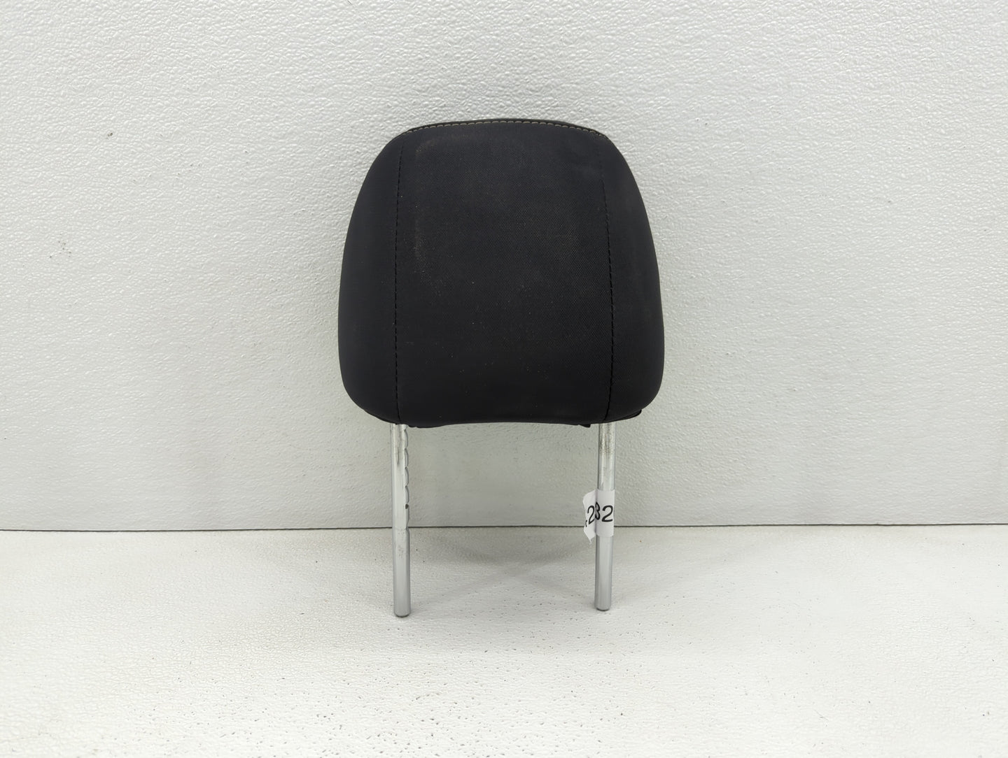 2017-2017 Nissan Altima Headrest Head Rest Front Driver Passenger Seat - Oemusedautoparts1.com