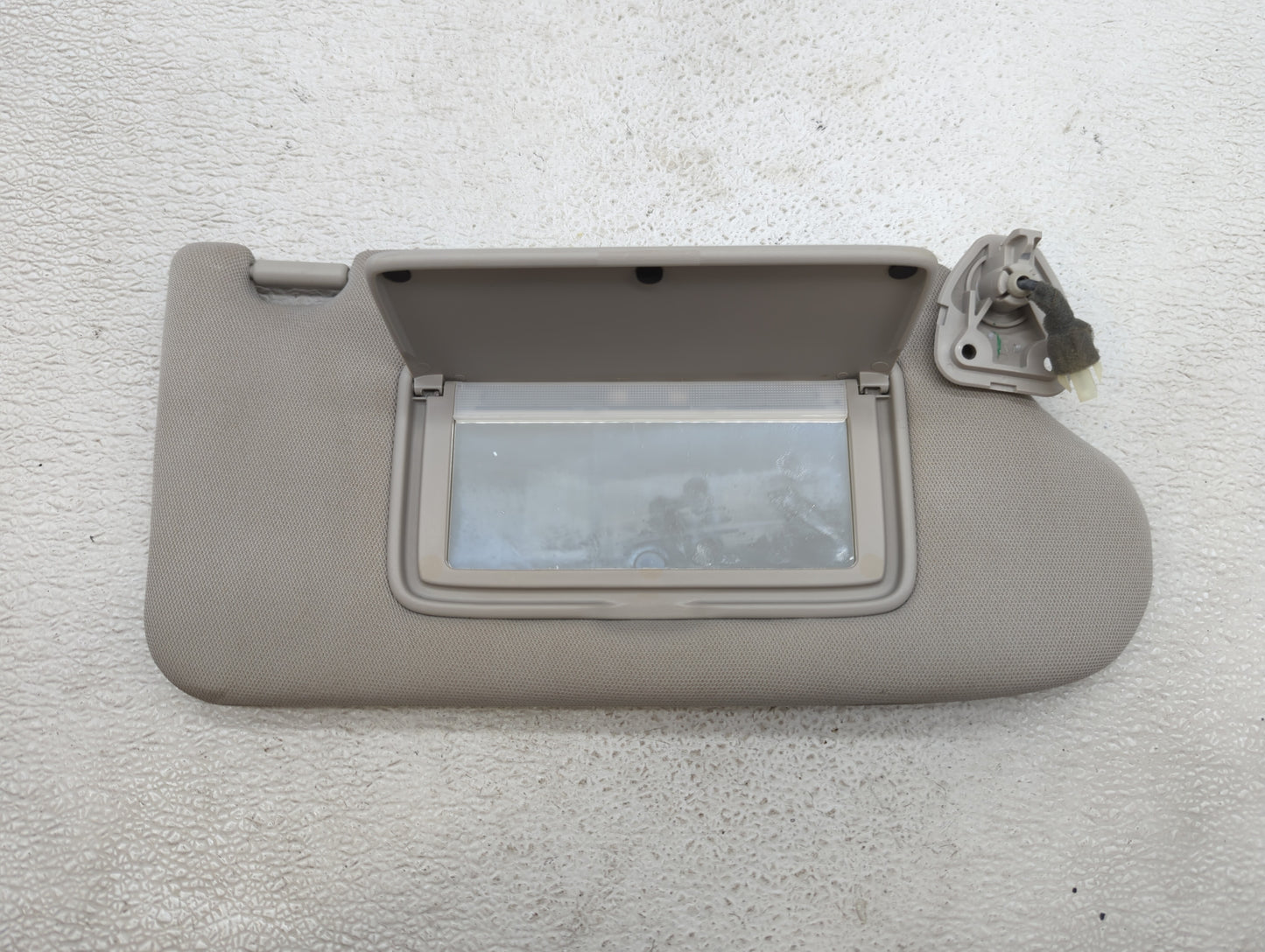 2013-2018 Nissan Altima Sun Visor Shade Replacement Passenger Right Mirror Fits Fits 2013 2014 2015 2016 2017 2018 OEM Used 