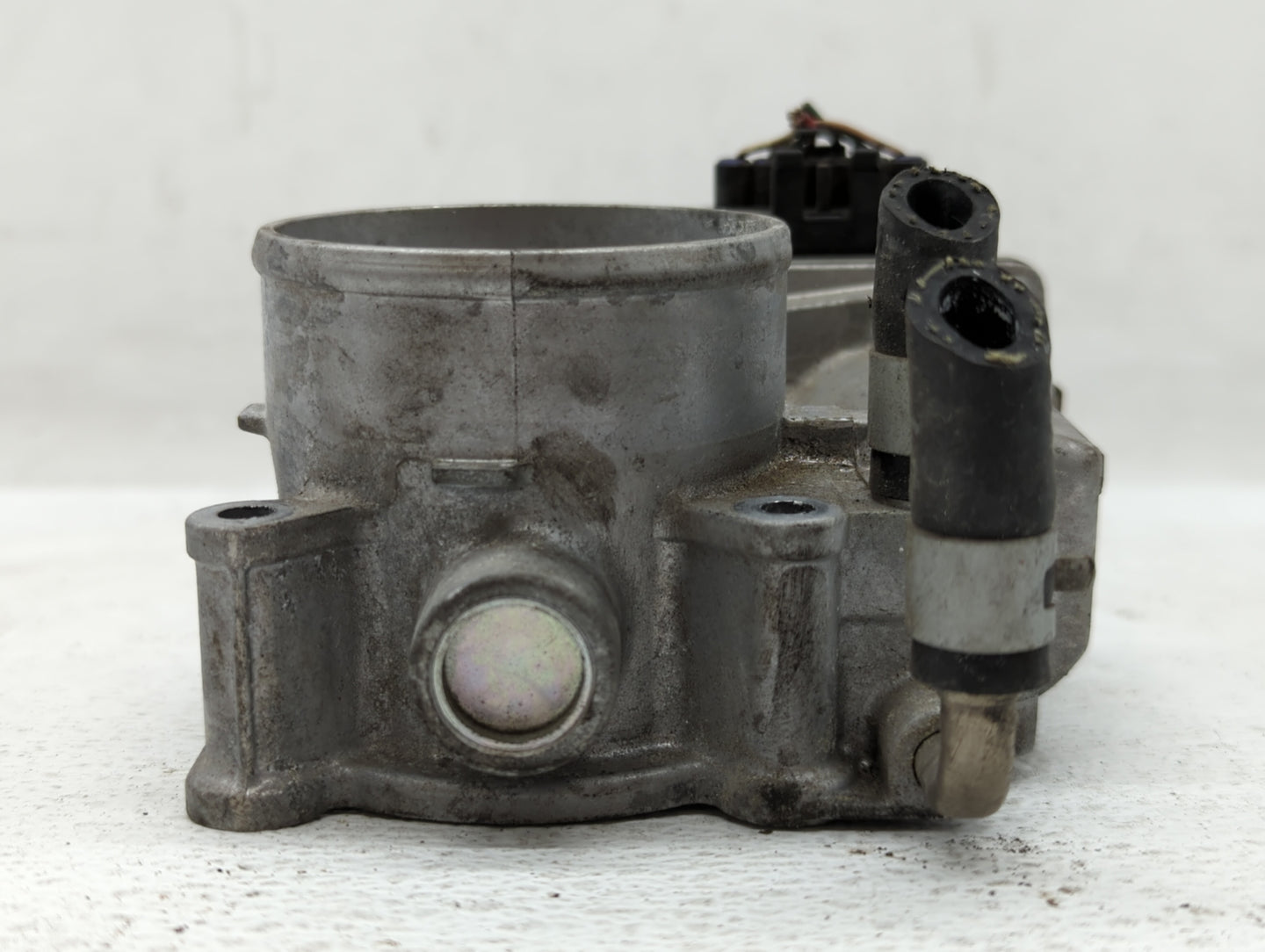 2013-2018 Nissan Altima Throttle Body P/N:3TA60-01 B 3TA60-01 C, 3TA60-01 A Fits Fits 2013 2014 2015 2016 2017 2018 2019 202
