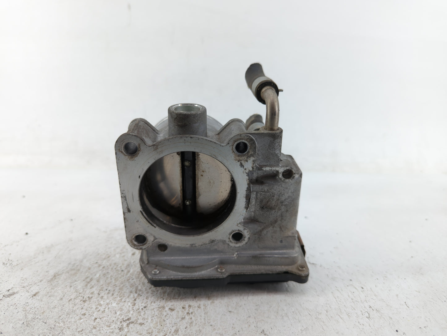 2013-2018 Nissan Altima Throttle Body P/N:3TA60-01 B 3TA60-01 C, 3TA60-01 A Fits Fits 2013 2014 2015 2016 2017 2018 2019 202