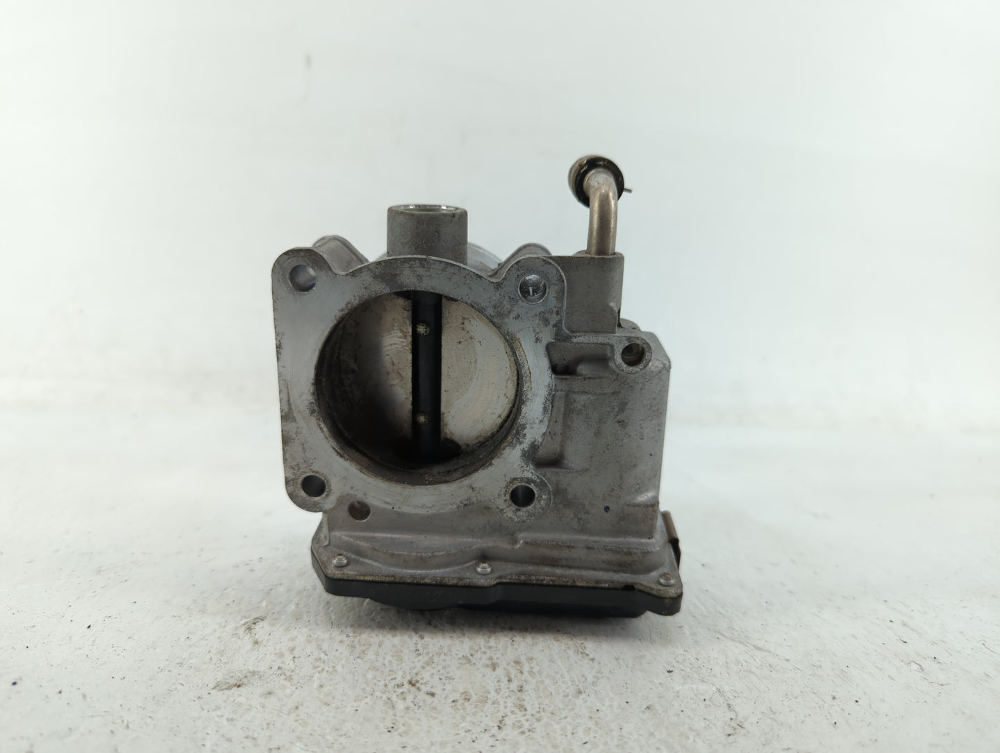 2013-2018 Nissan Altima Throttle Body P/N:3TA60-01 B 3TA60-01 C, 3TA60-01 A Fits Fits 2013 2014 2015 2016 2017 2018 2019 202